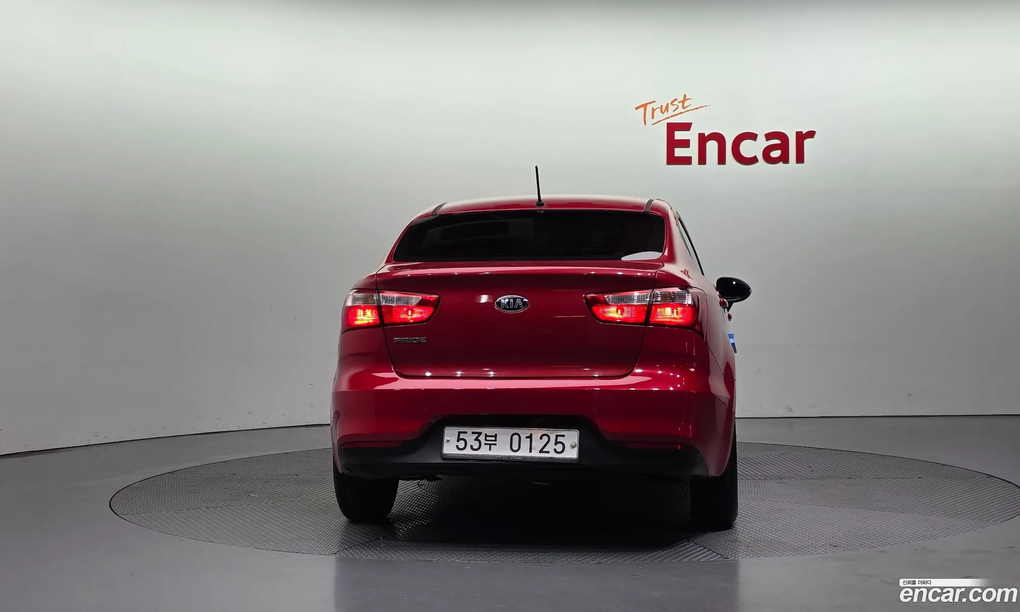 Kia Pride 2015 — 4
