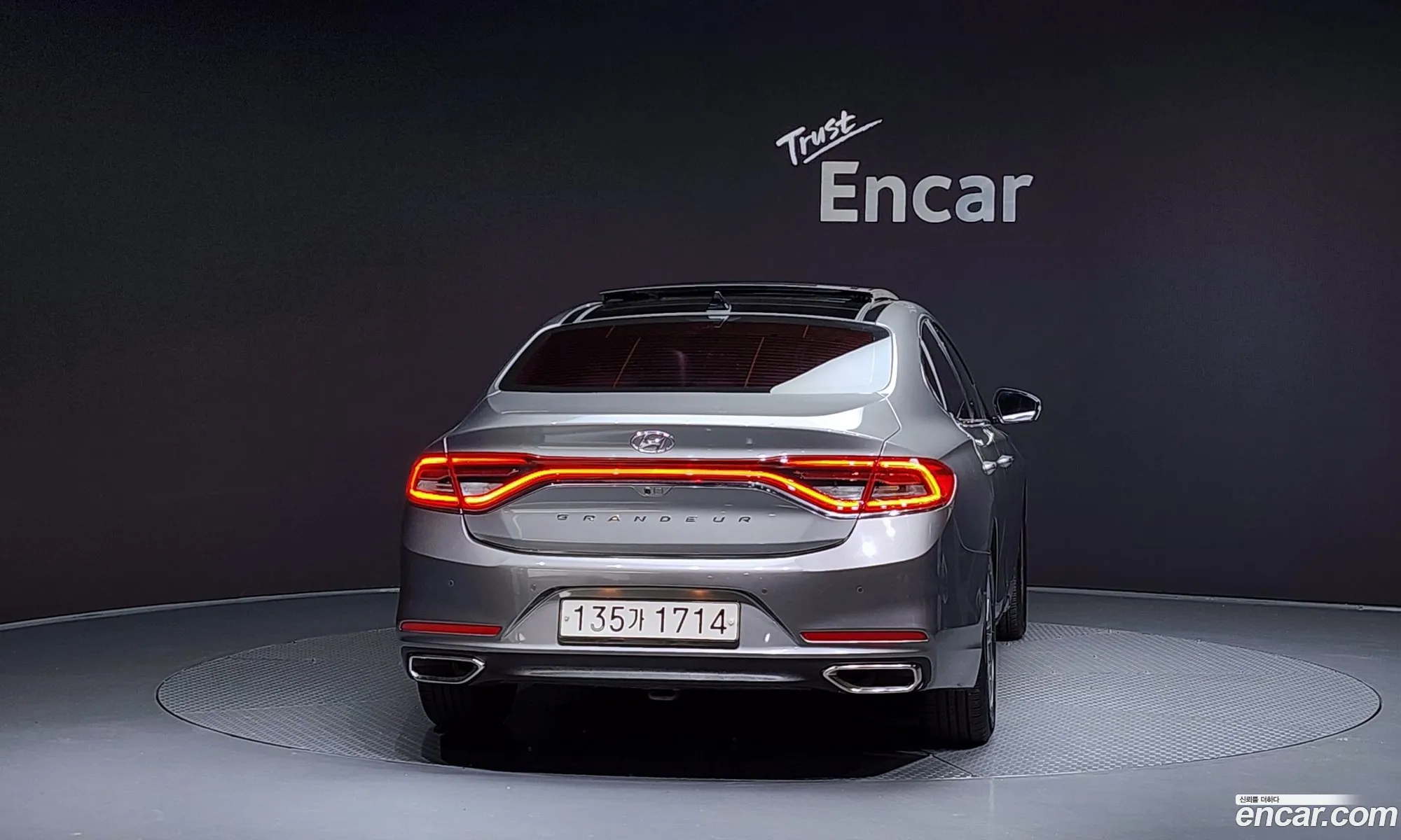 Hyundai Grandeur IG 2017 — 17