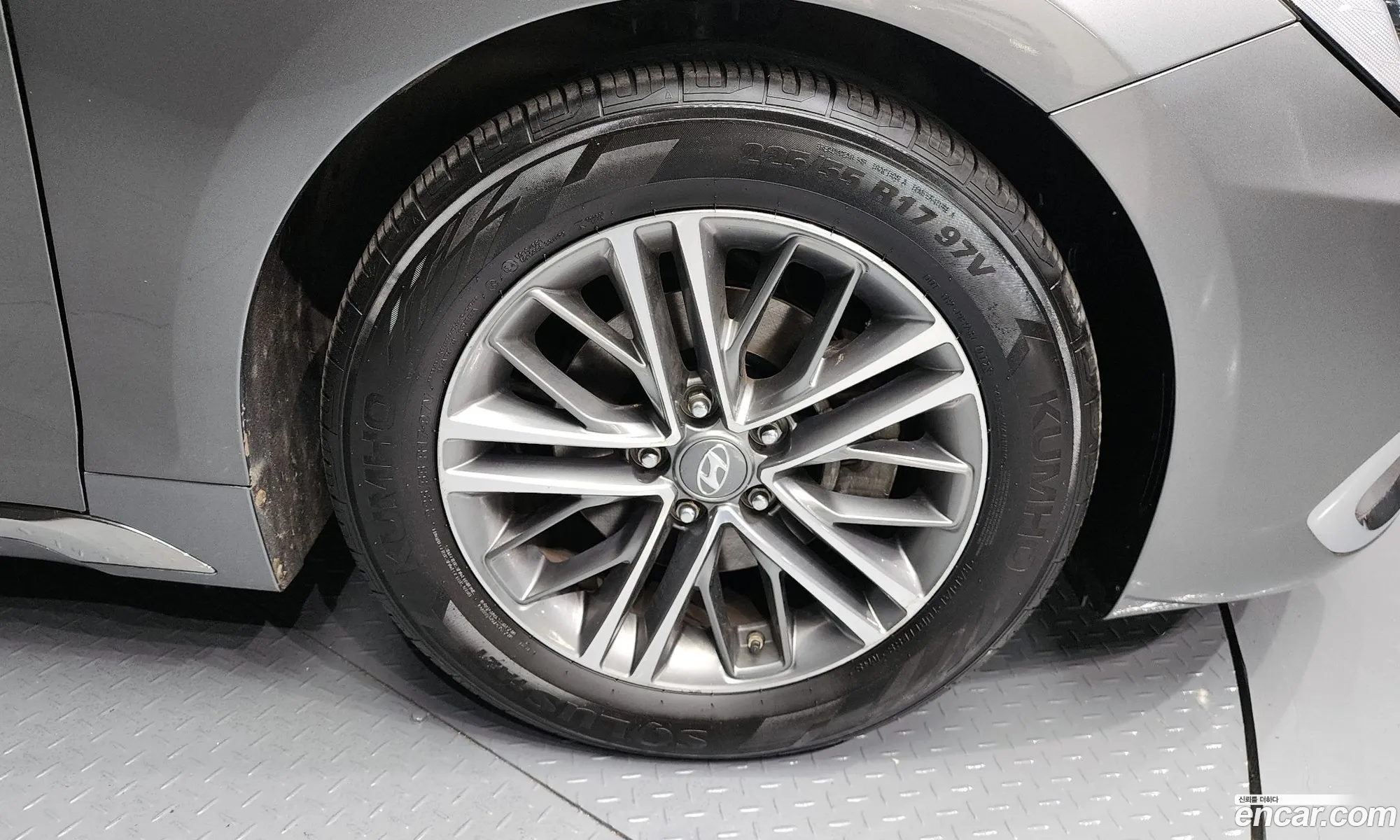 Hyundai Grandeur IG 2017 — 18