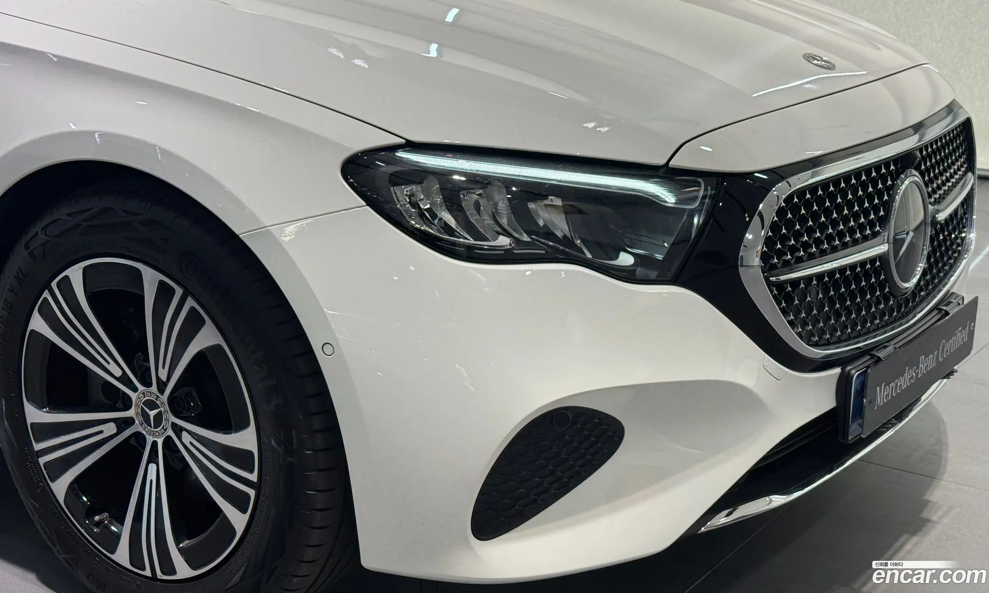 Mercedes-Benz E-Class W214 2025 — 6