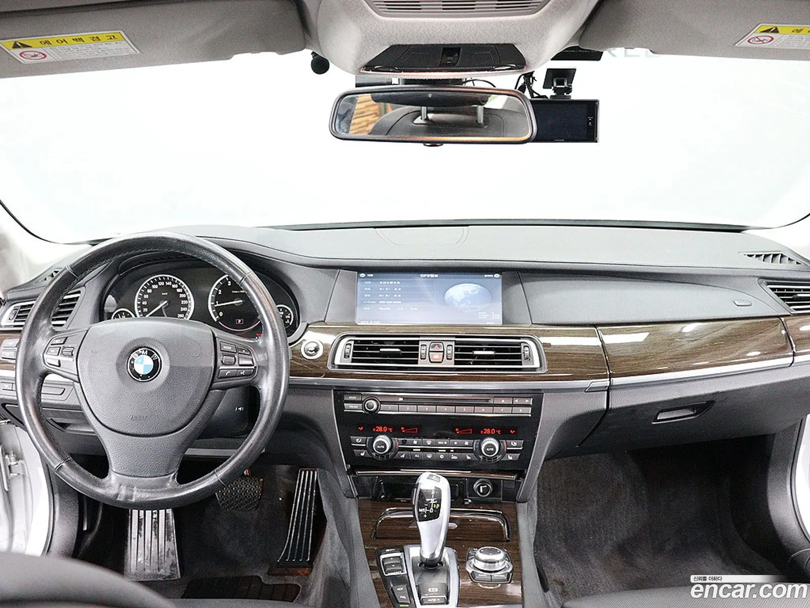 BMW 7 Series 2009 — 20