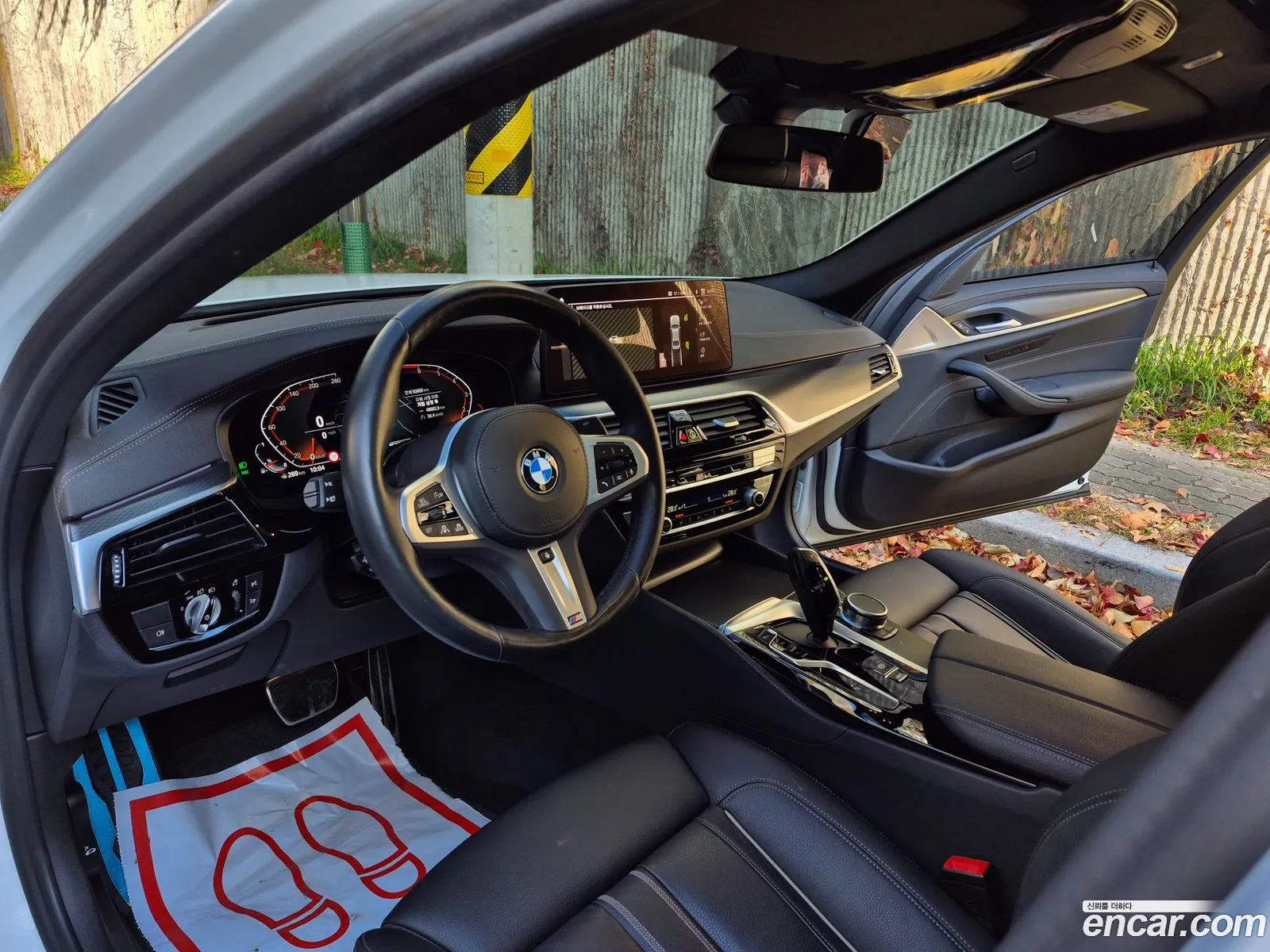 BMW 5 Series 2022 — 18