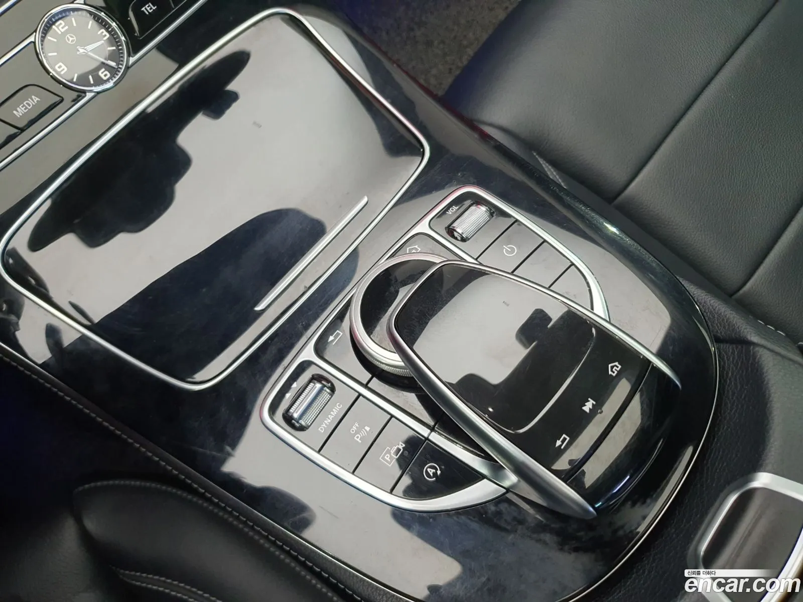 Mercedes-Benz E-Class W213 2018 — 13
