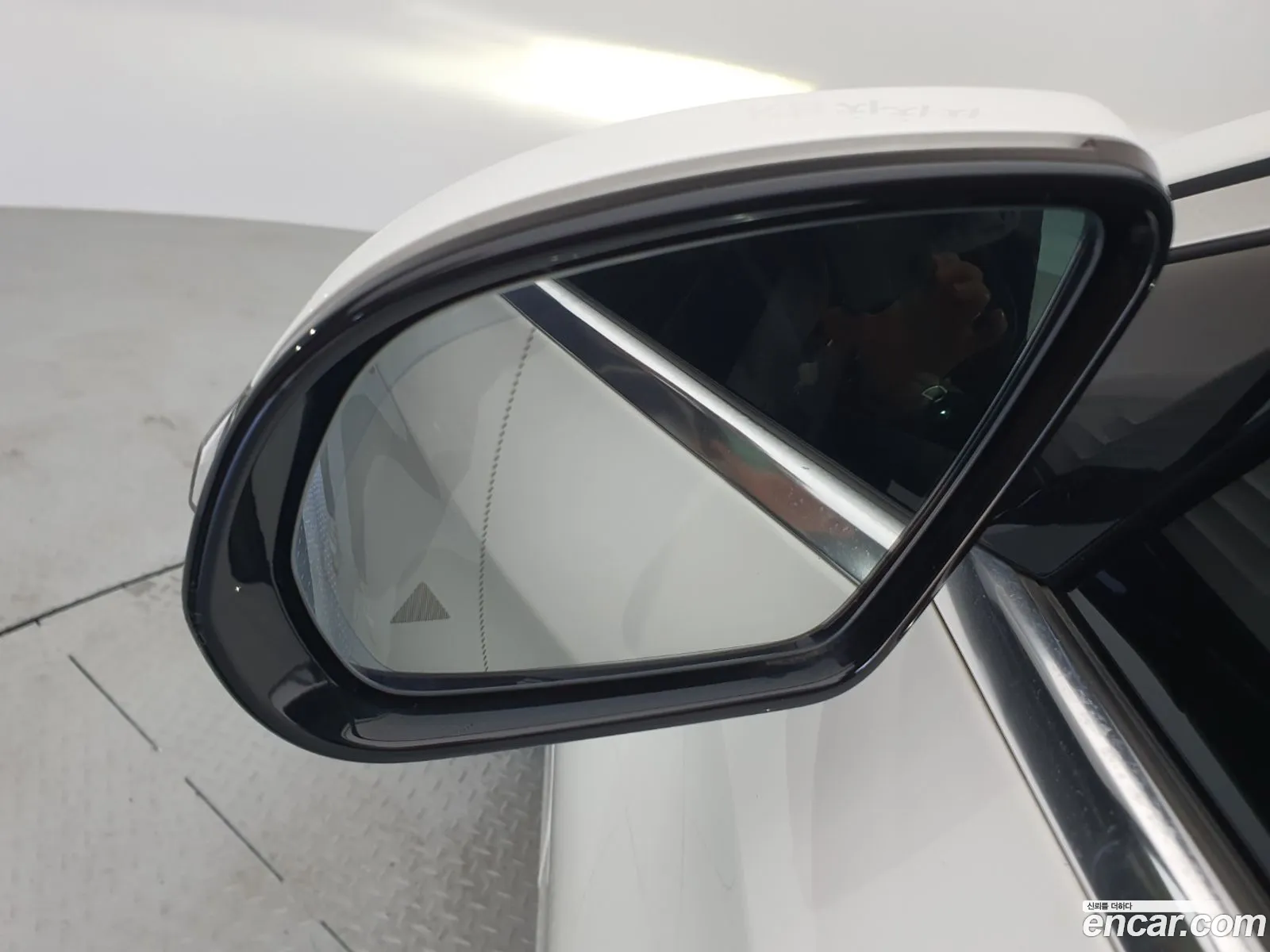 Mercedes-Benz E-Class W213 2018 — 10