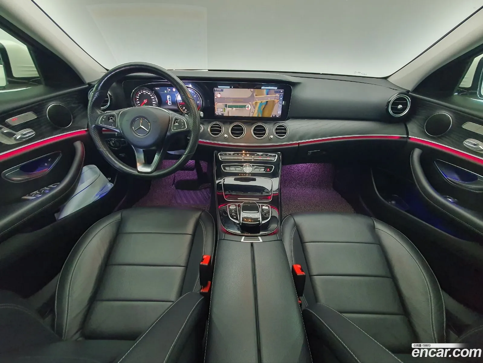 Mercedes-Benz E-Class W213 2018 — 14