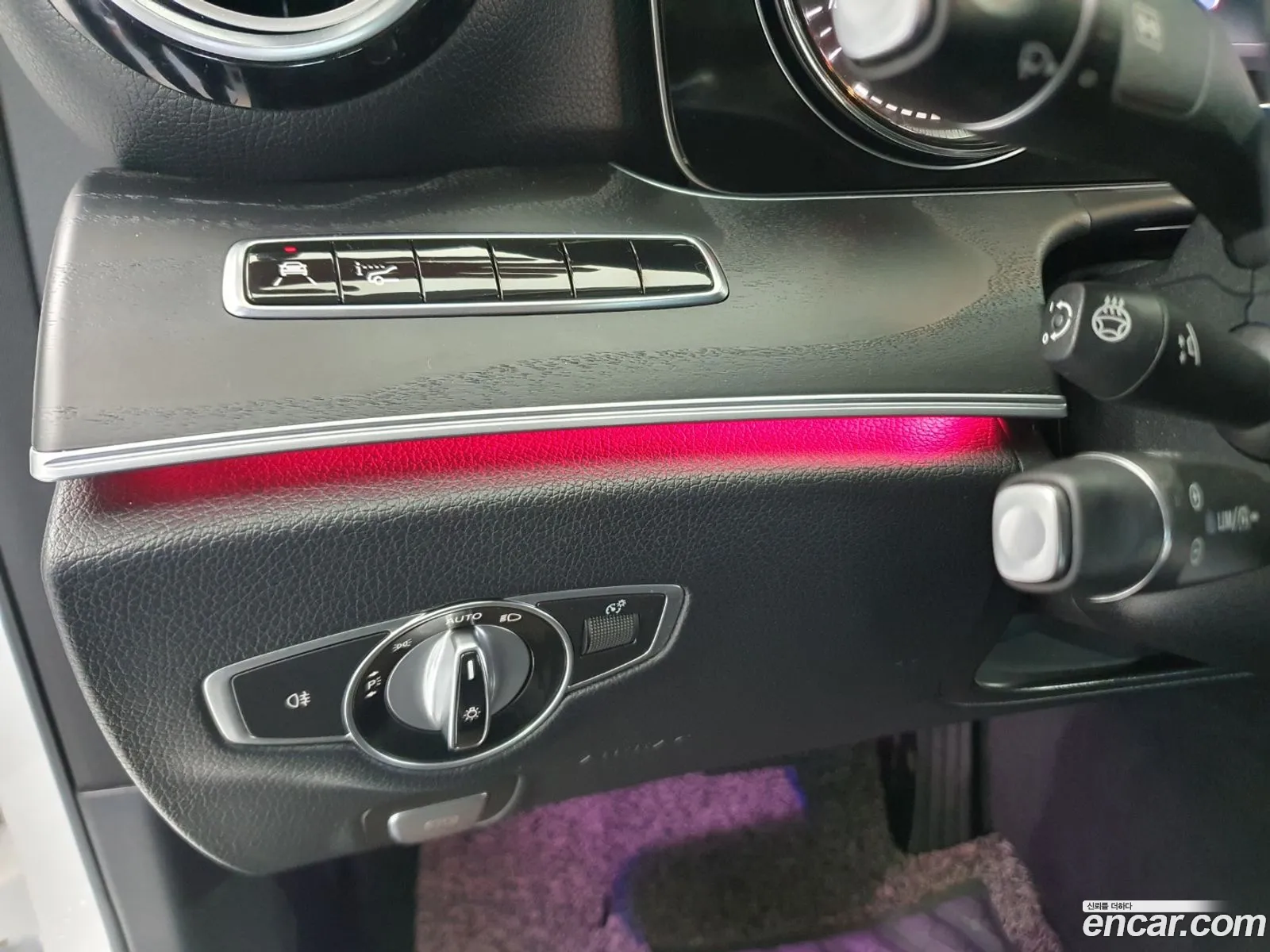 Mercedes-Benz E-Class W213 2018 — 16