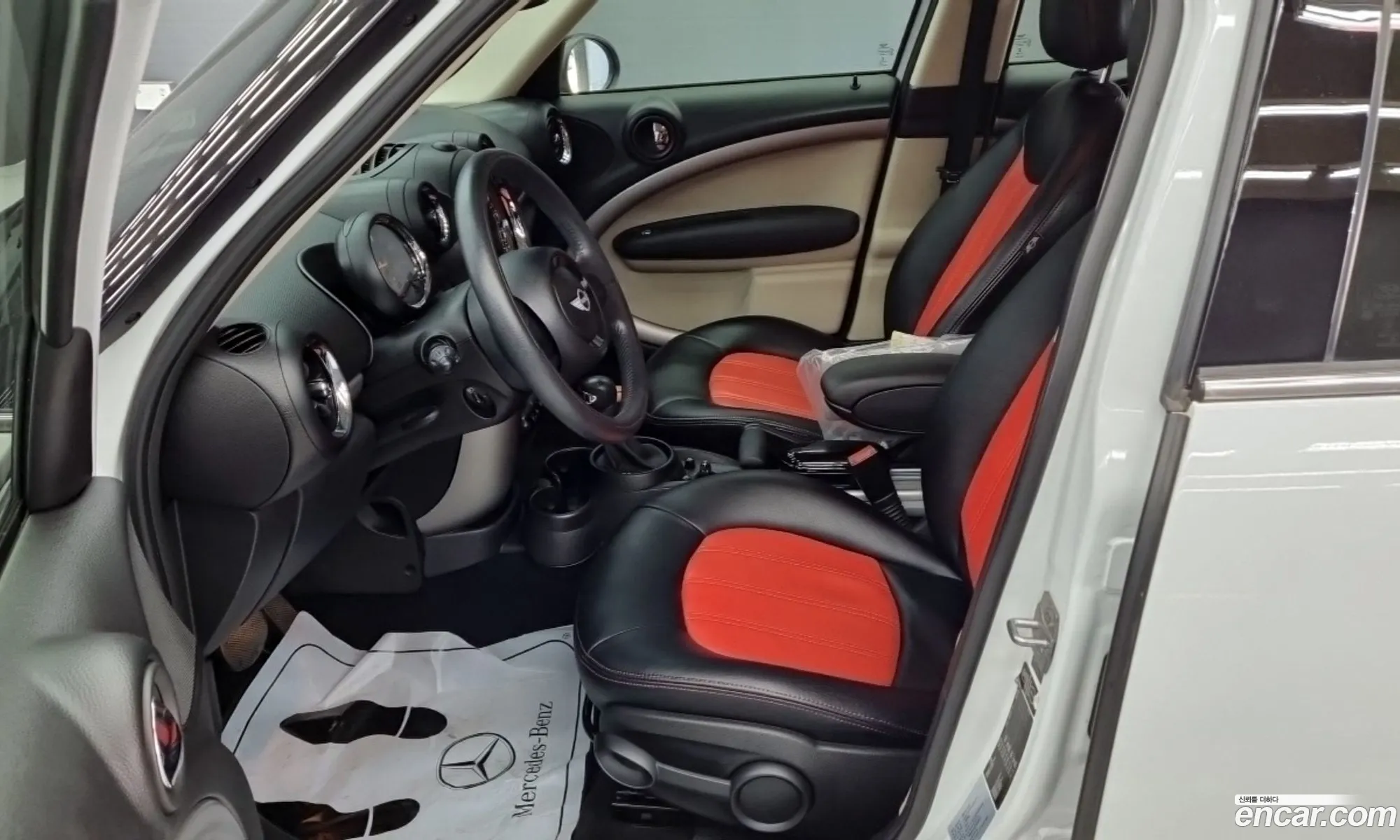 Mini Cooper D Countryman 2015 — 14