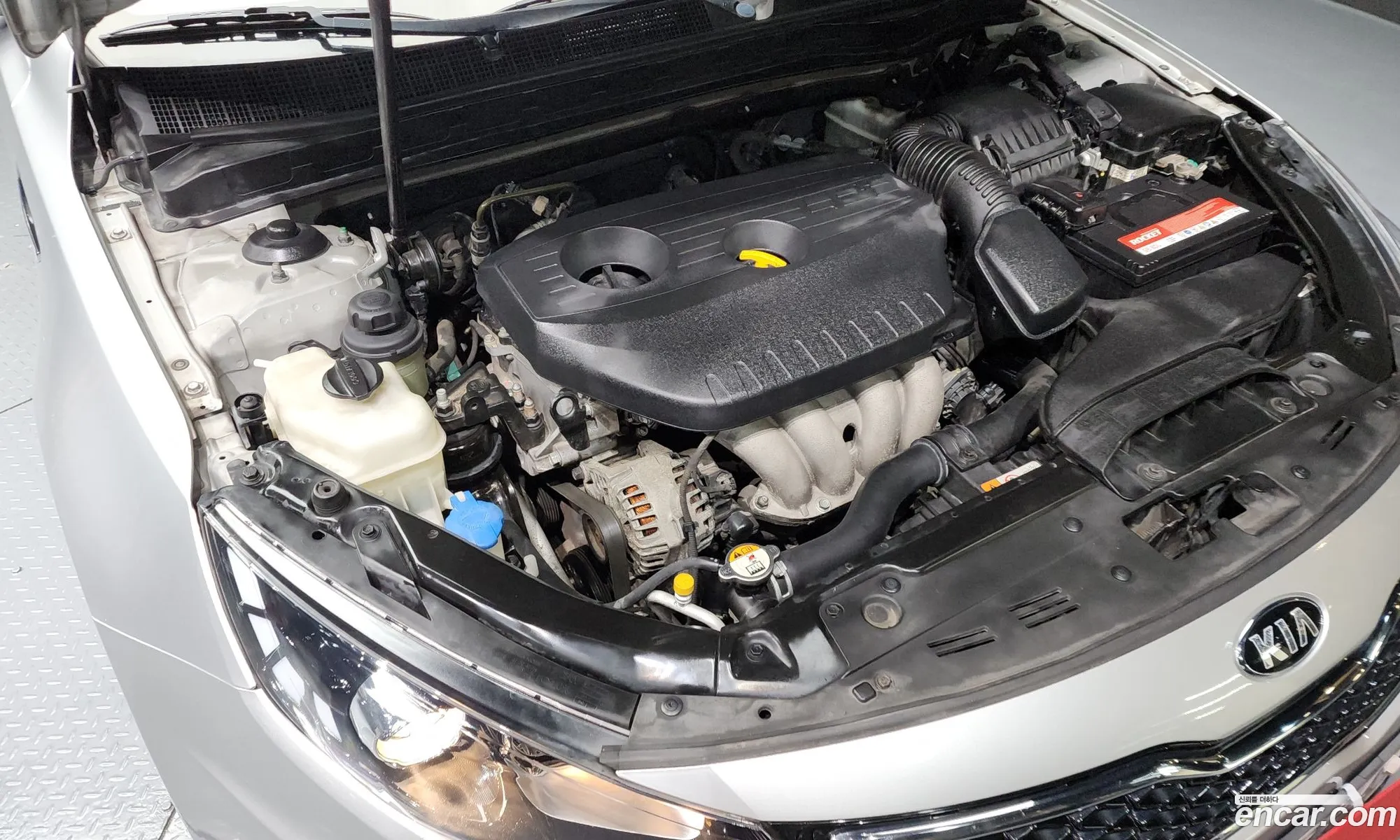 Kia K5 2012 — 16