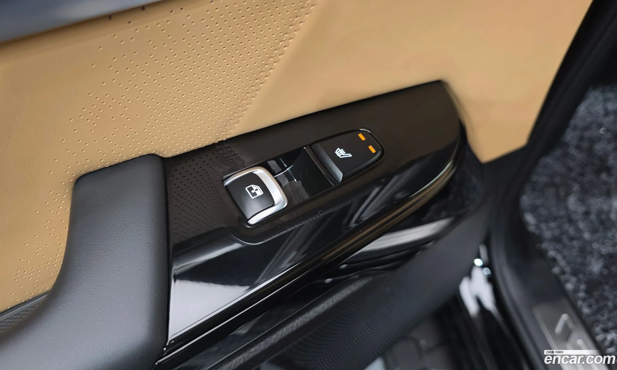 Kia Mohave the Master 2020 KNAKN814DLA202401 — 11