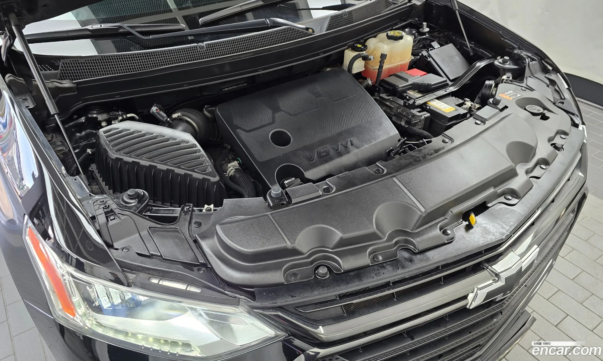 Chevrolet (GM Daewoo) Traverse 2021 — 3