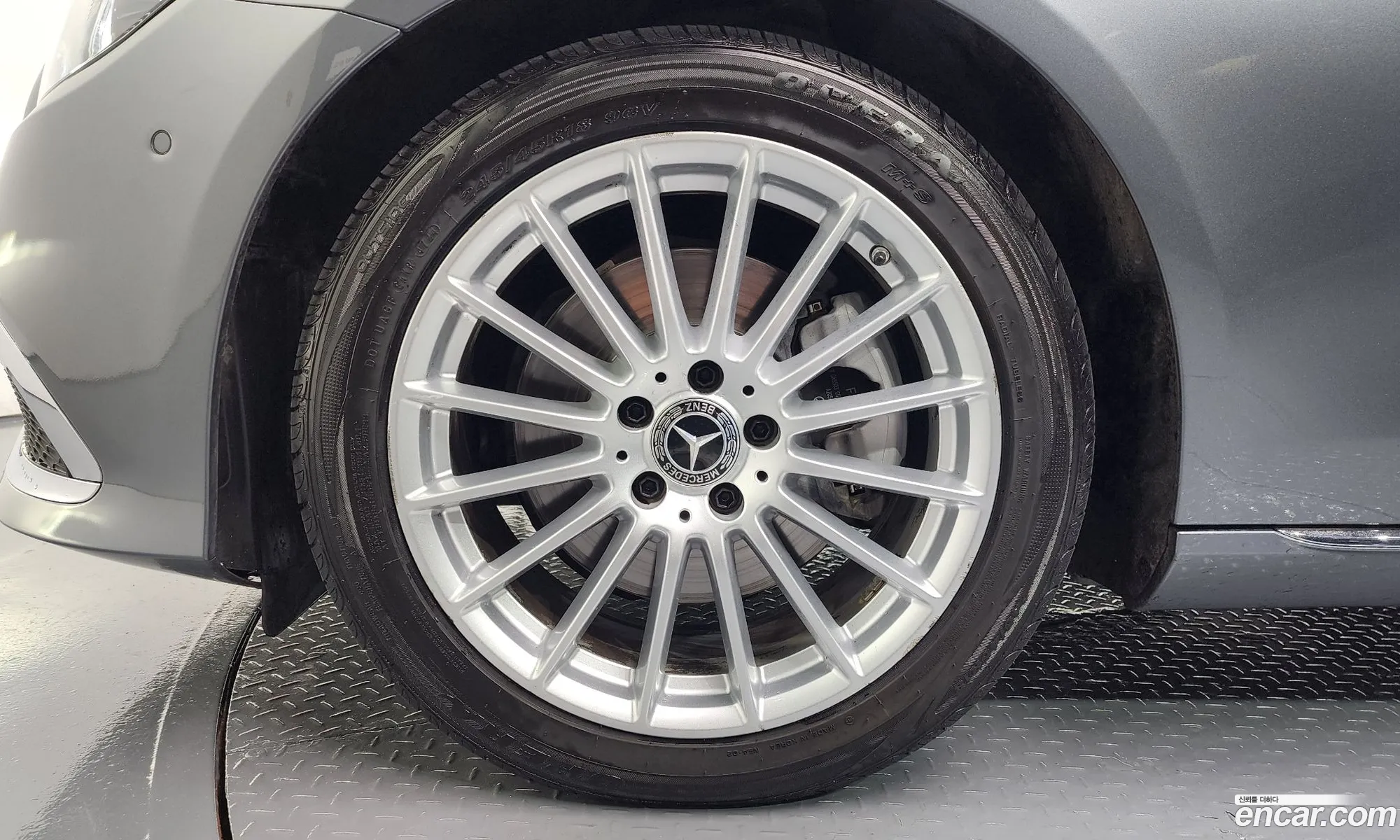 Mercedes-Benz E-Class W213 2022 — 2