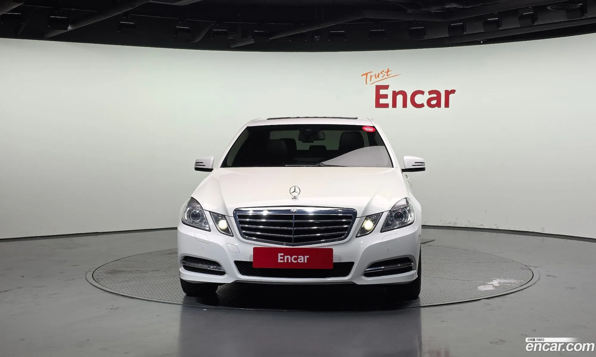 Mercedes-Benz E-Class W212 2013 WDDHF0CB2DA708772 — 5