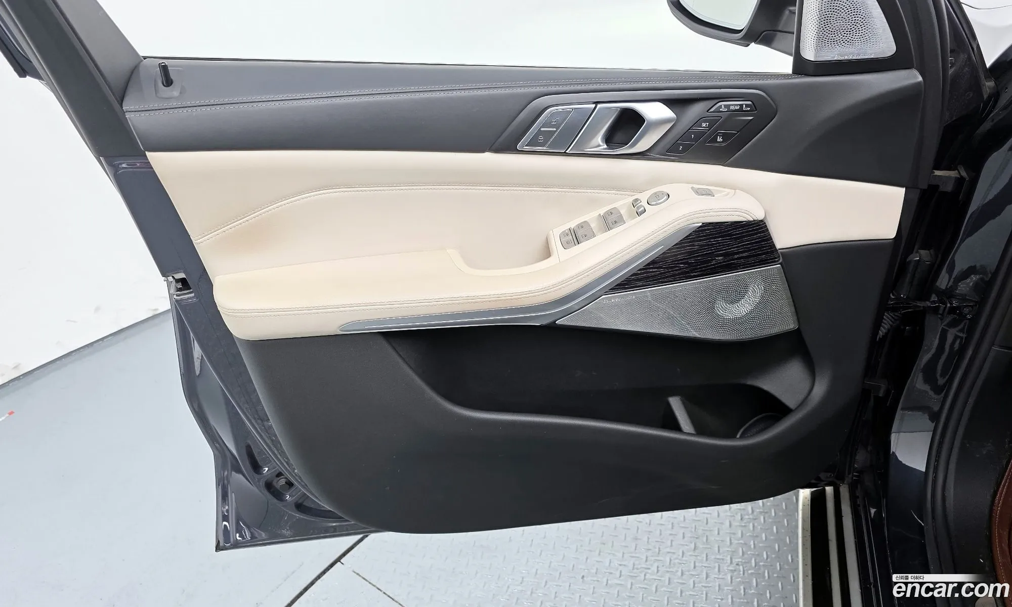 BMW X7 2021 — 9