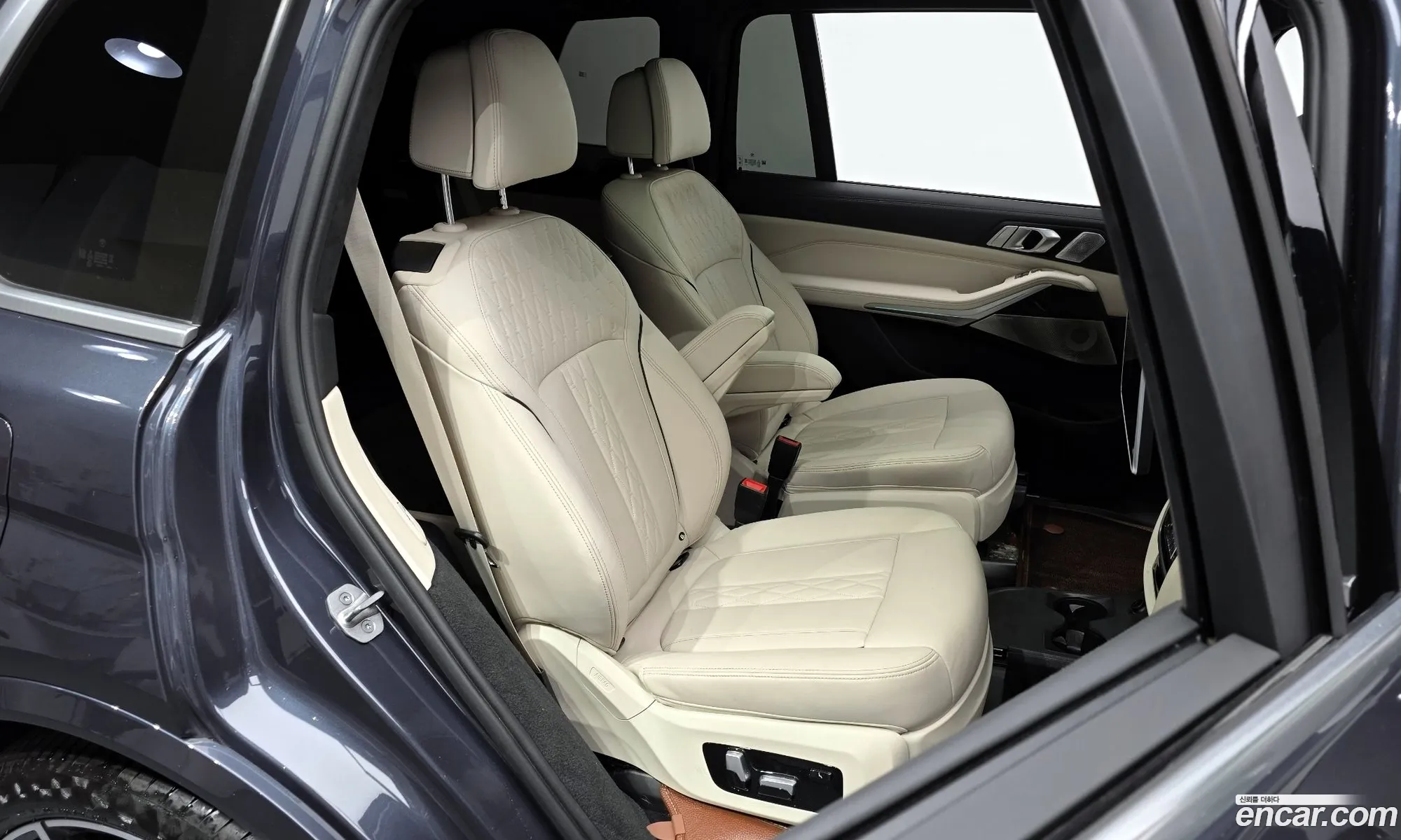 BMW X7 2021 — 19