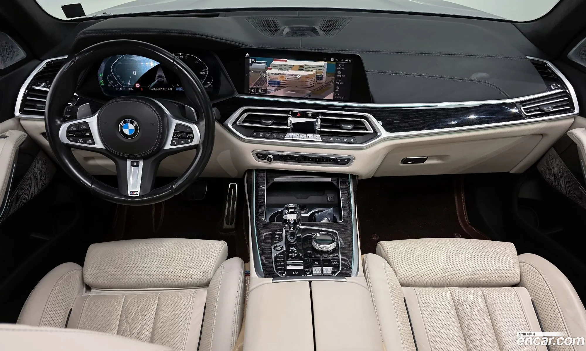 BMW X7 2021 — 11