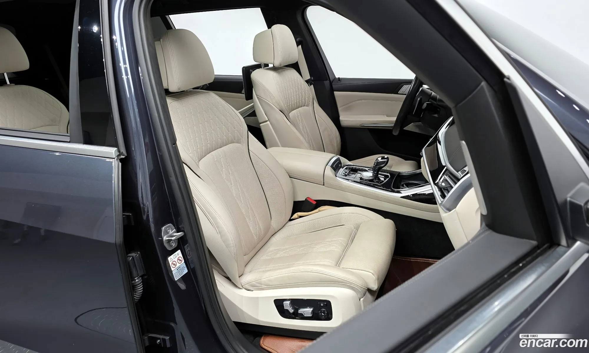BMW X7 2021 — 8