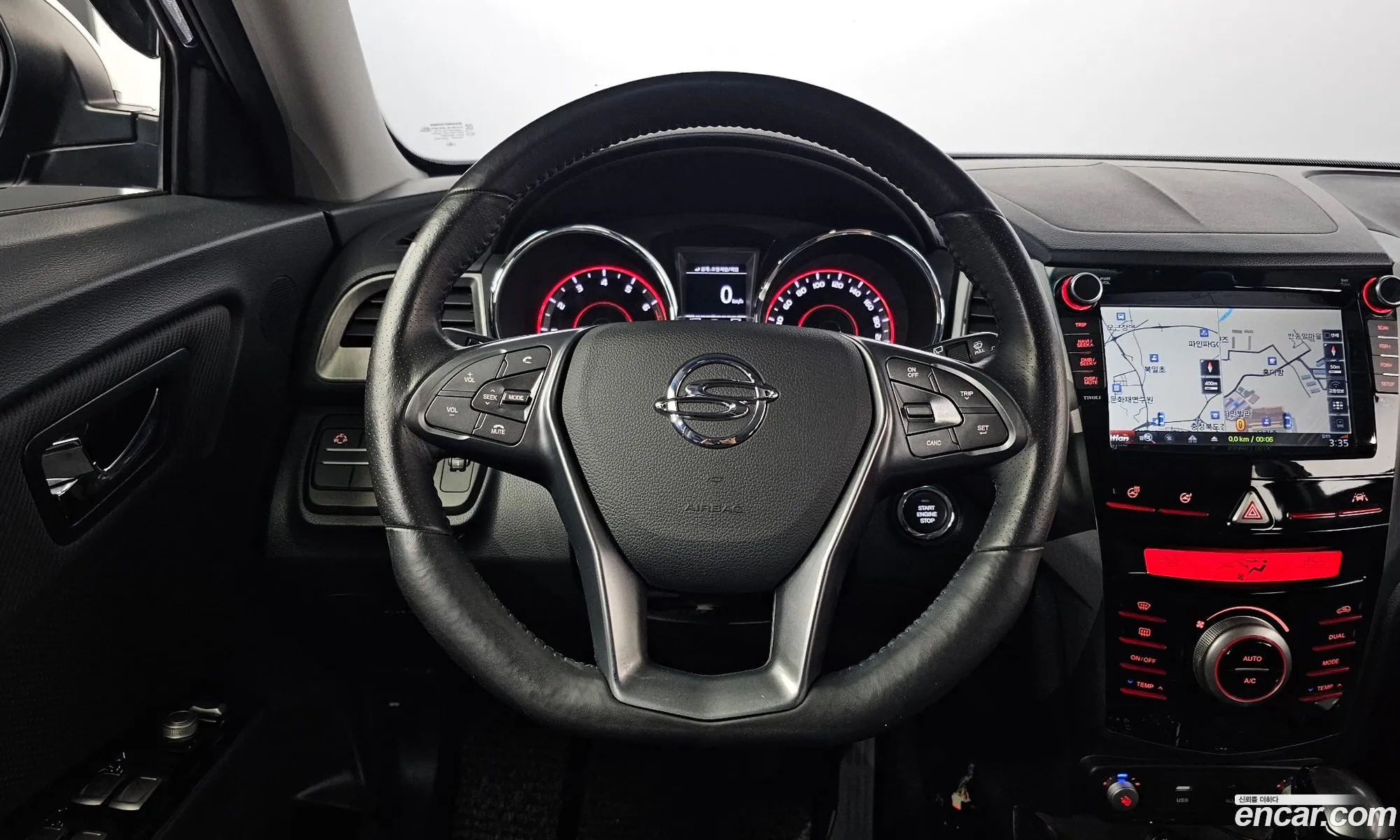 KG Mobility (SsangYong) Tivoli Armour 2017 — 13