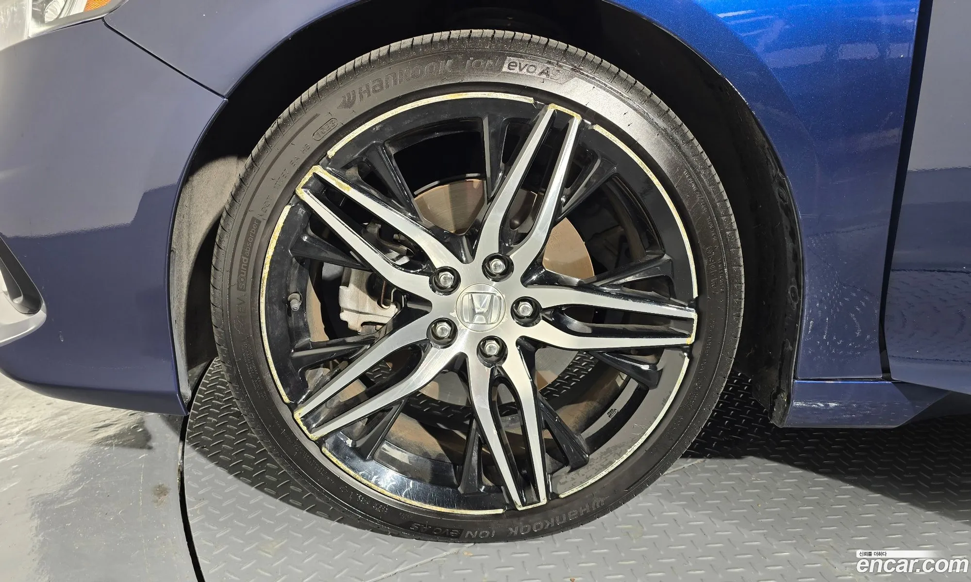 Honda Accord 10th Gen 2021 — 12