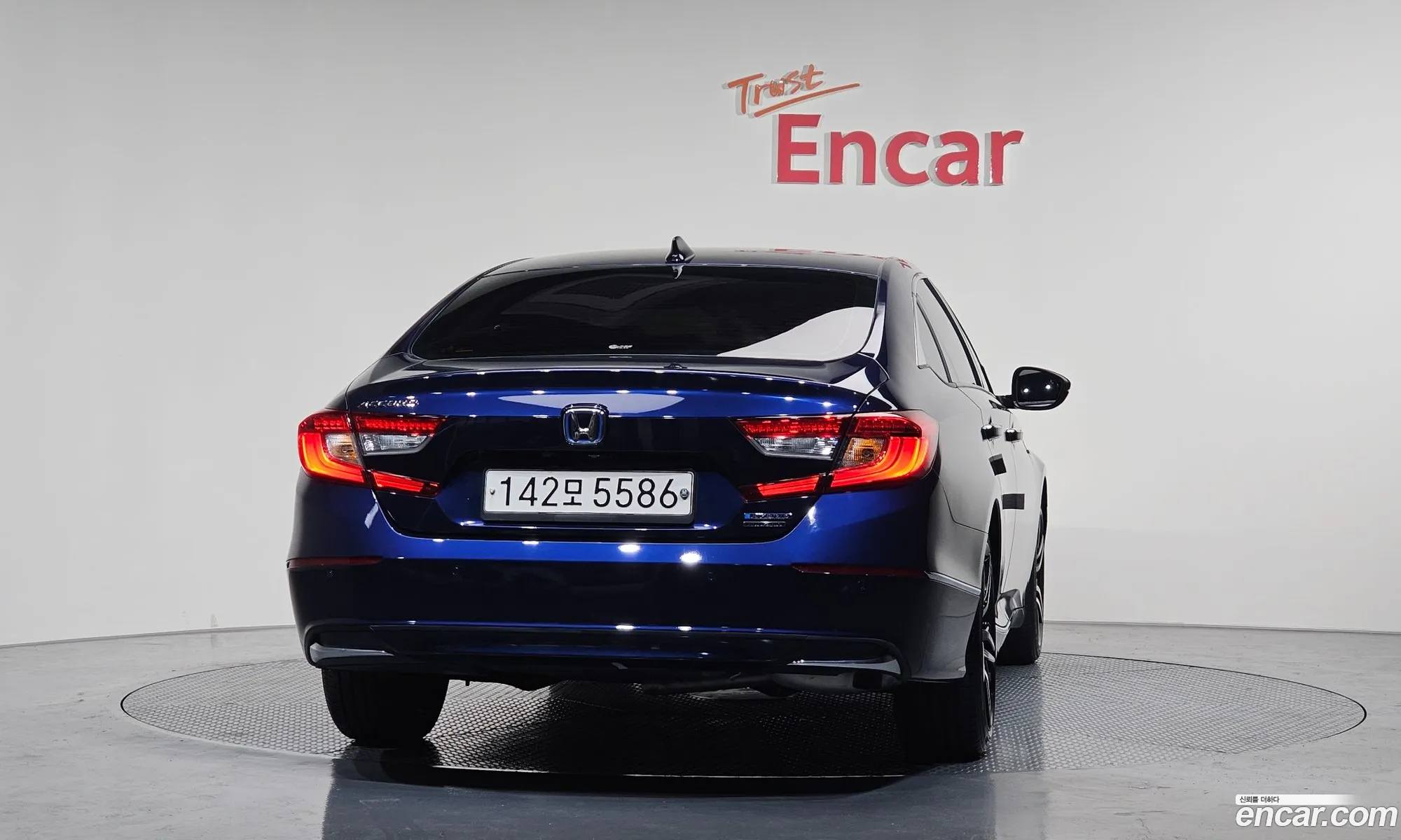 Honda Accord 10th Gen 2021 — 10