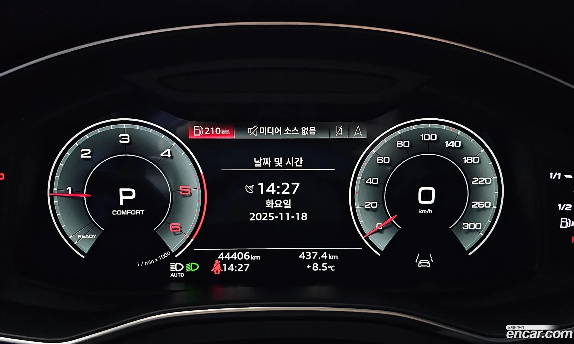 Audi A6 2022 WAUZZZF23NN041093 — 7