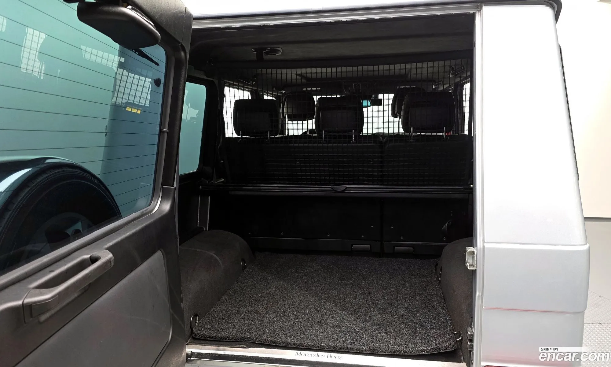 Mercedes-Benz G-Class W463 2013 — 14