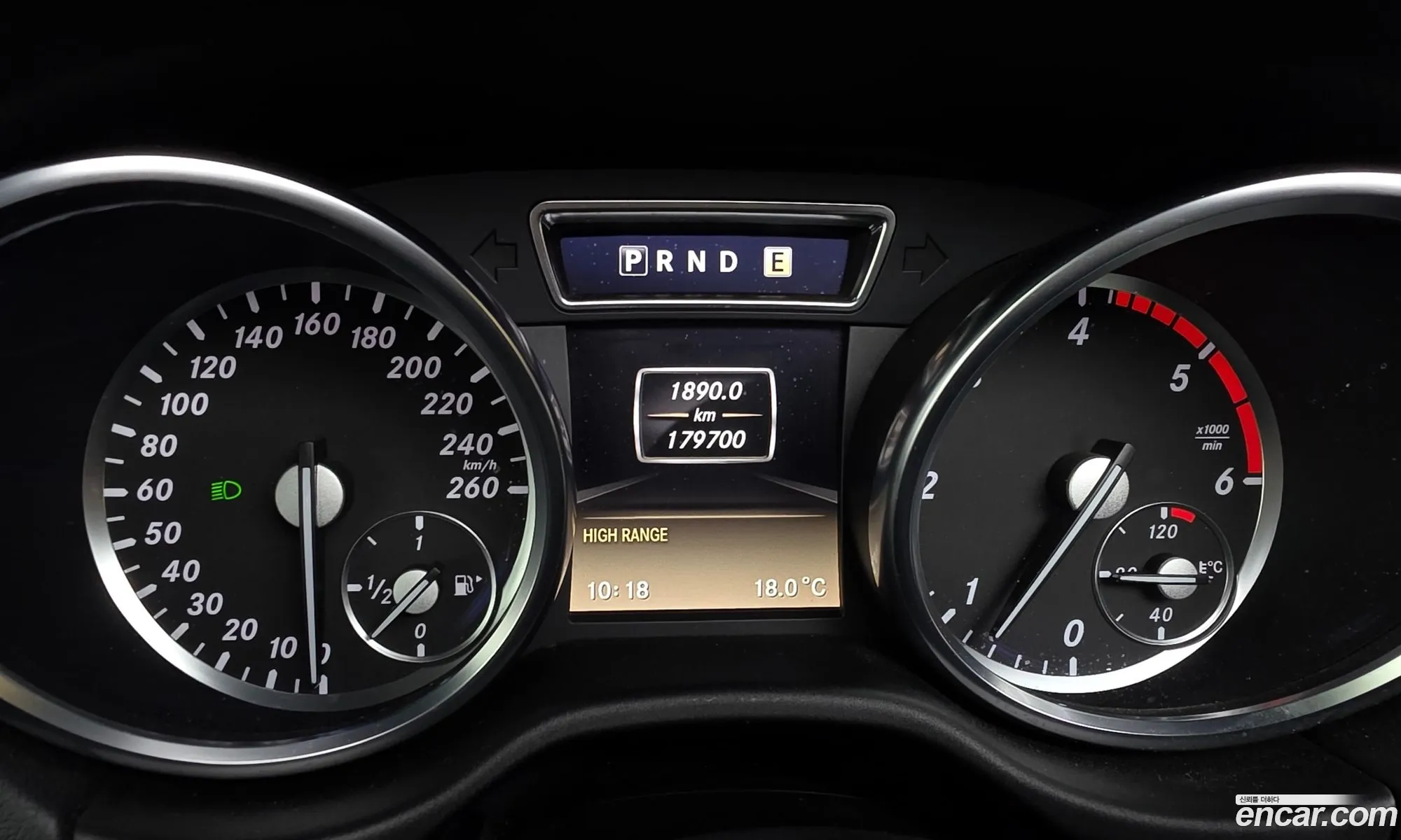 Mercedes-Benz G-Class W463 2013 — 10