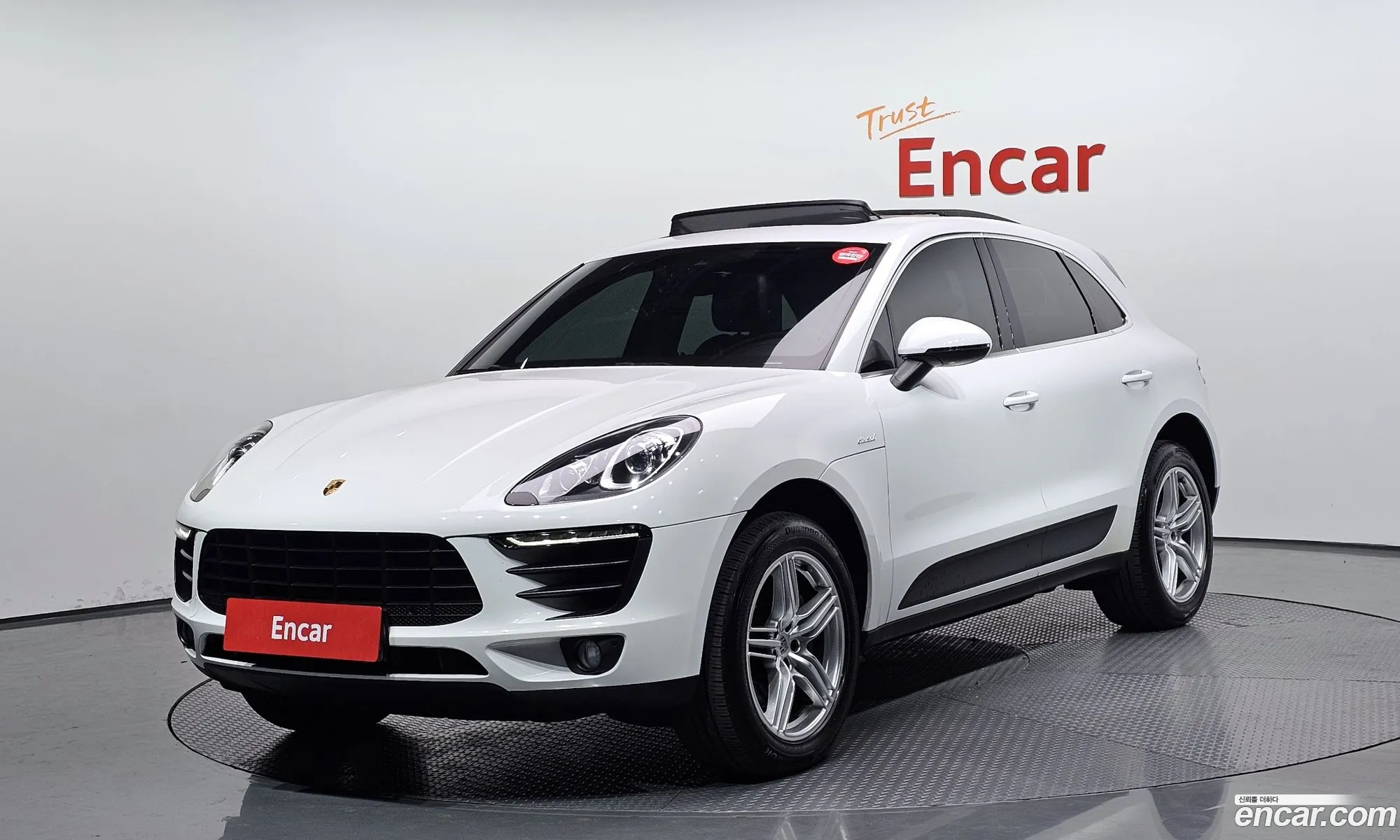 Porsche Macan 2017 WP1AD295XHLB70720 — 2