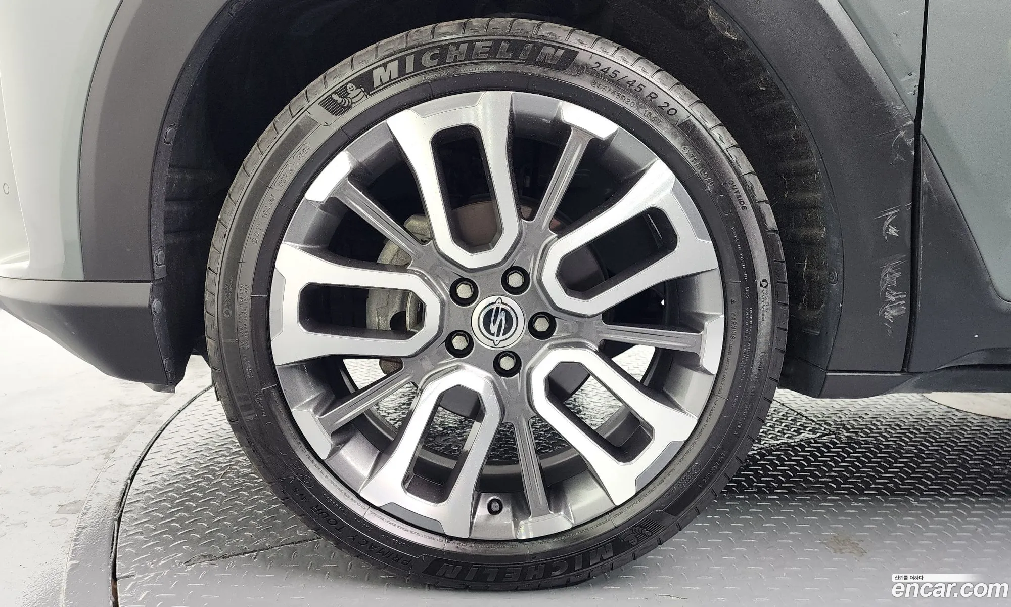 KG Mobility (SsangYong) Torres 2022 — 13
