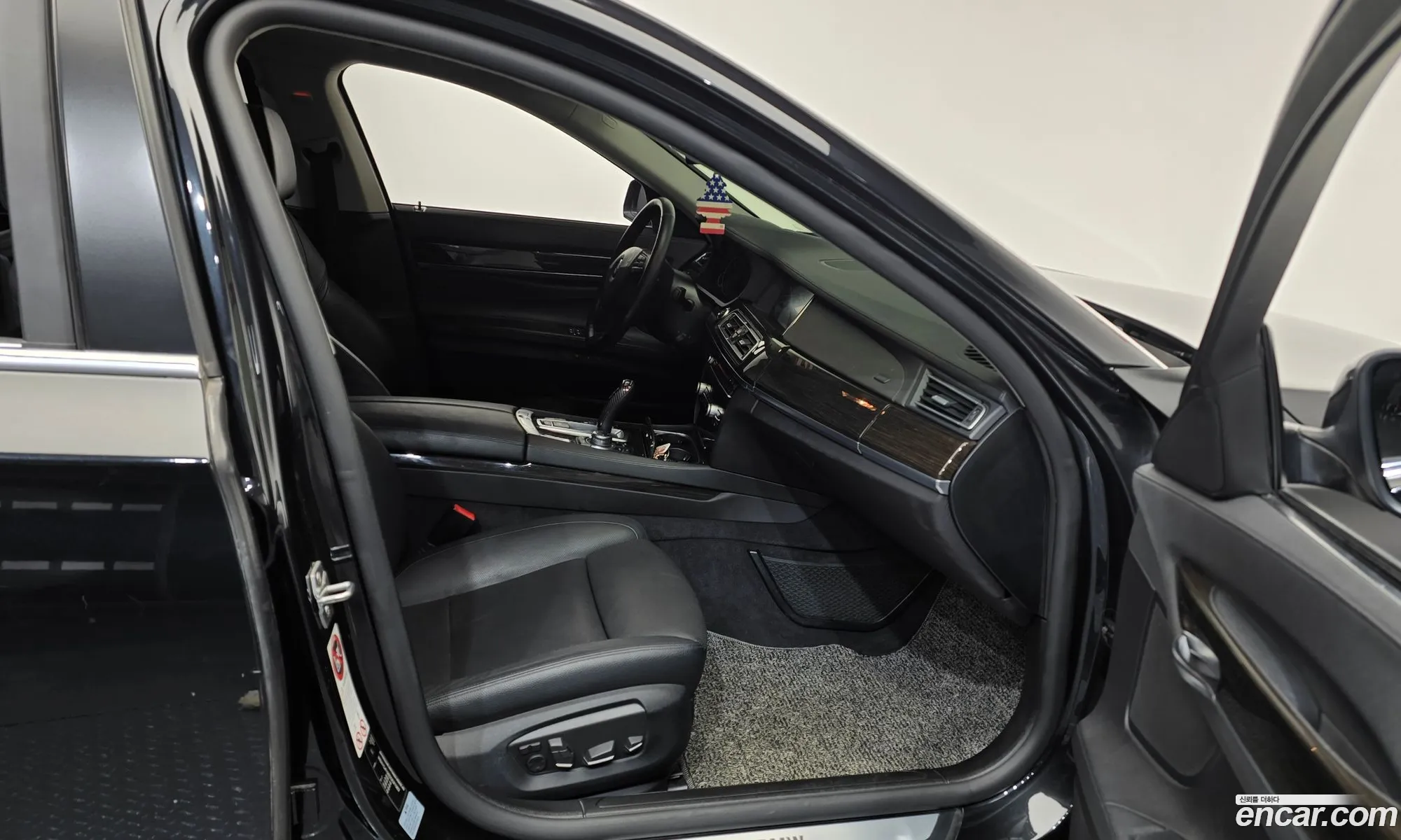 BMW 7 Series 2012 WBAYG4106DDE81083 — 9