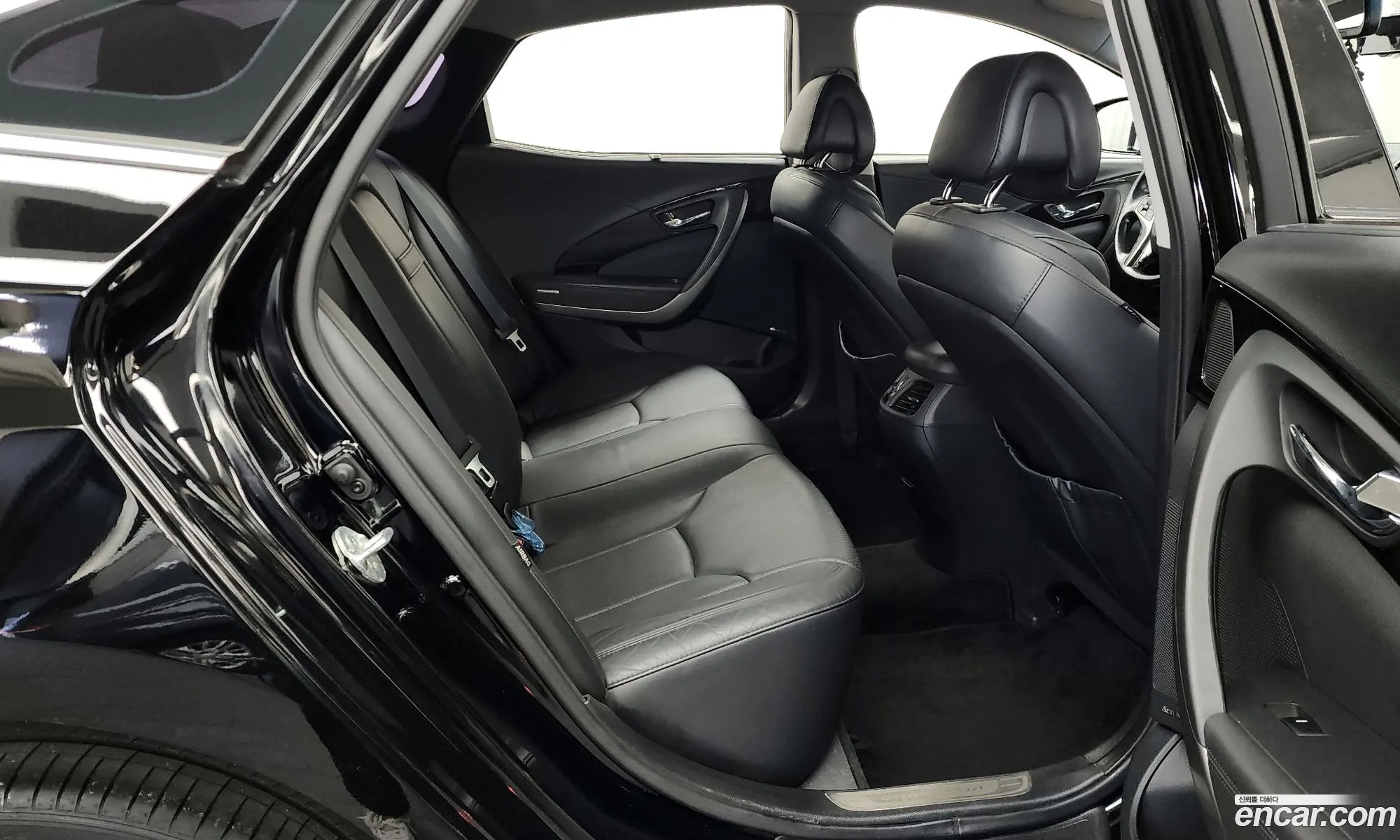 Hyundai Grandeur HG 2014 — 18