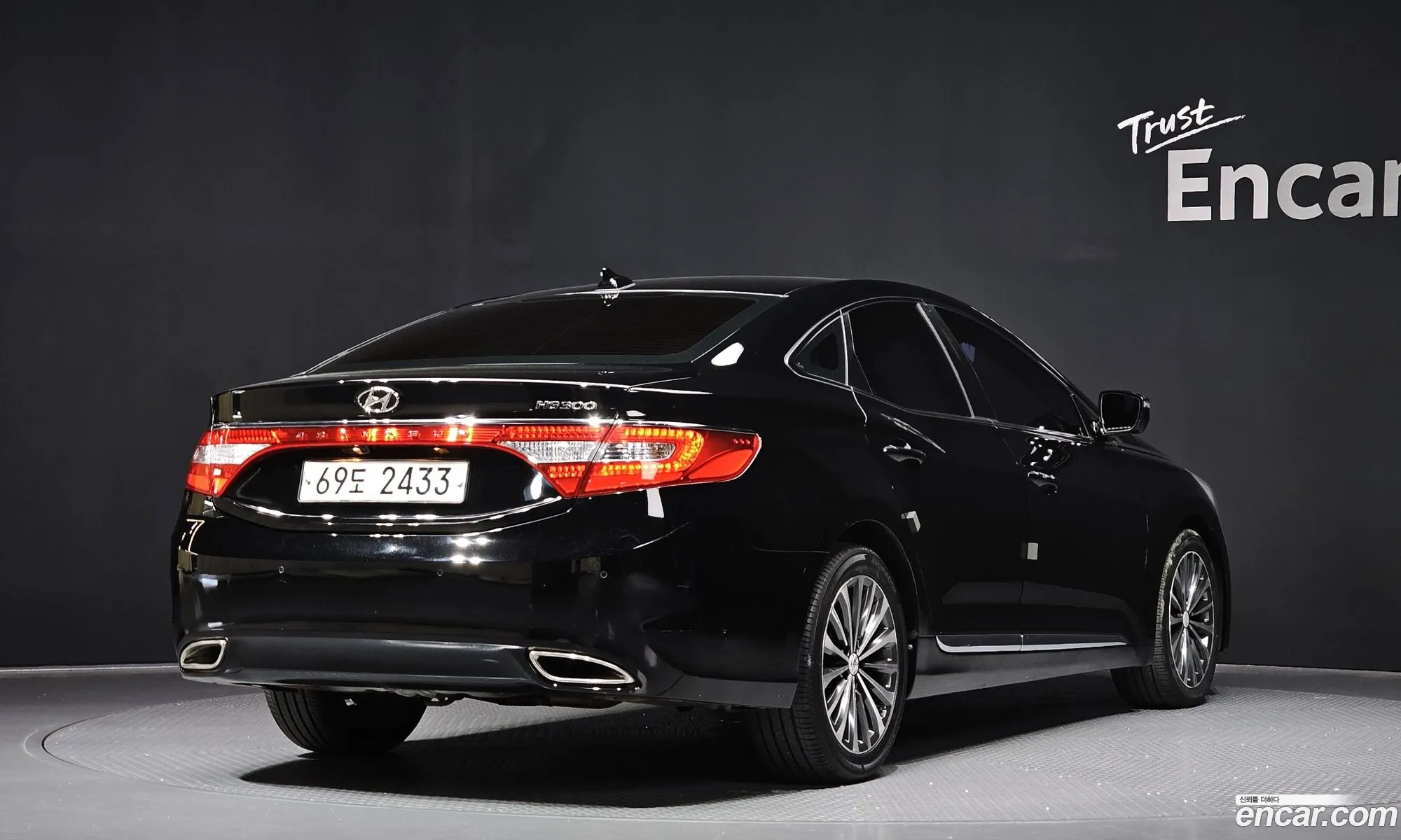 Hyundai Grandeur HG 2014 — 16