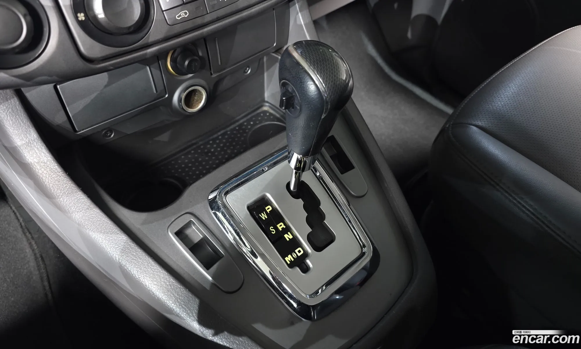 KG Mobility (SsangYong) Korando Turismo 2014 — 15