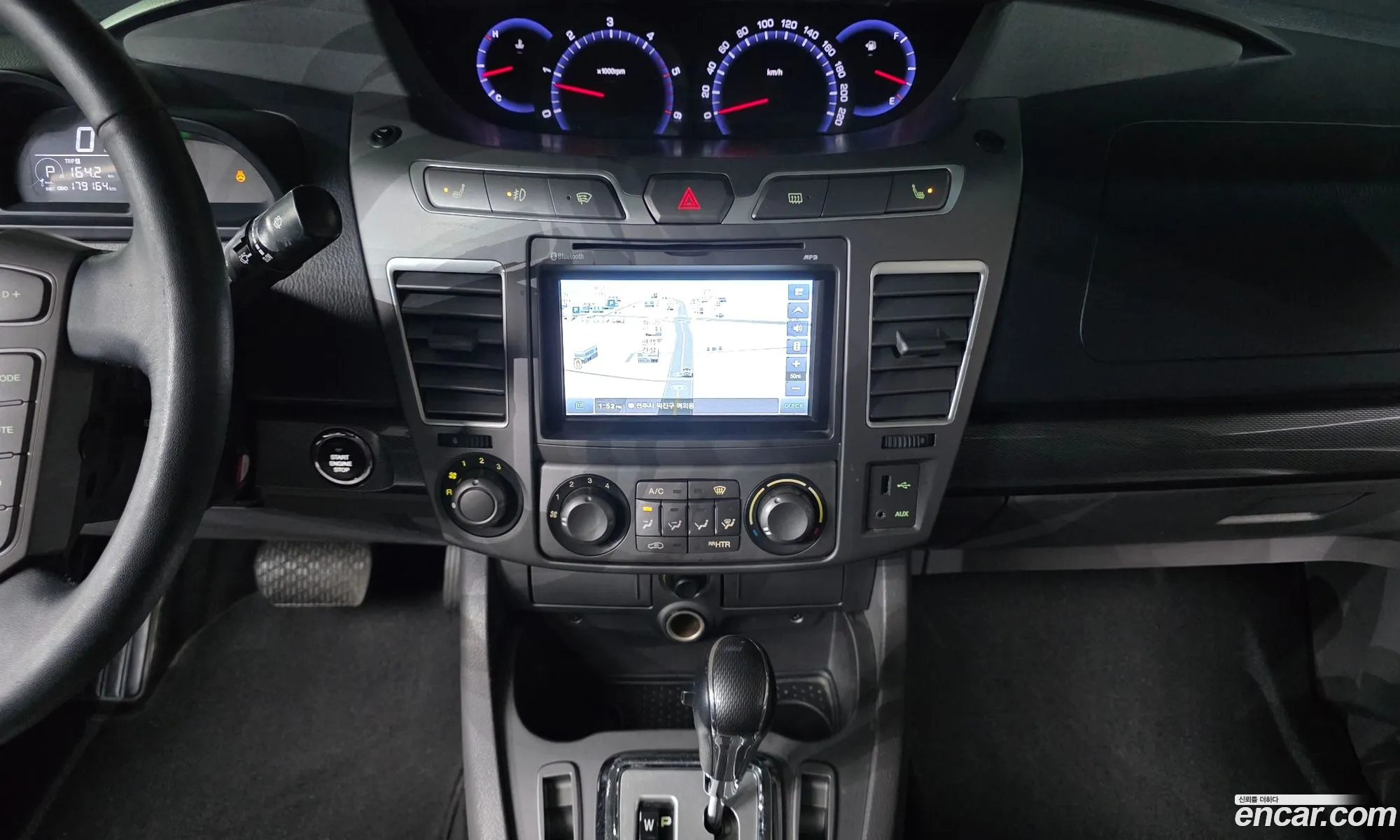 KG Mobility (SsangYong) Korando Turismo 2014 — 7