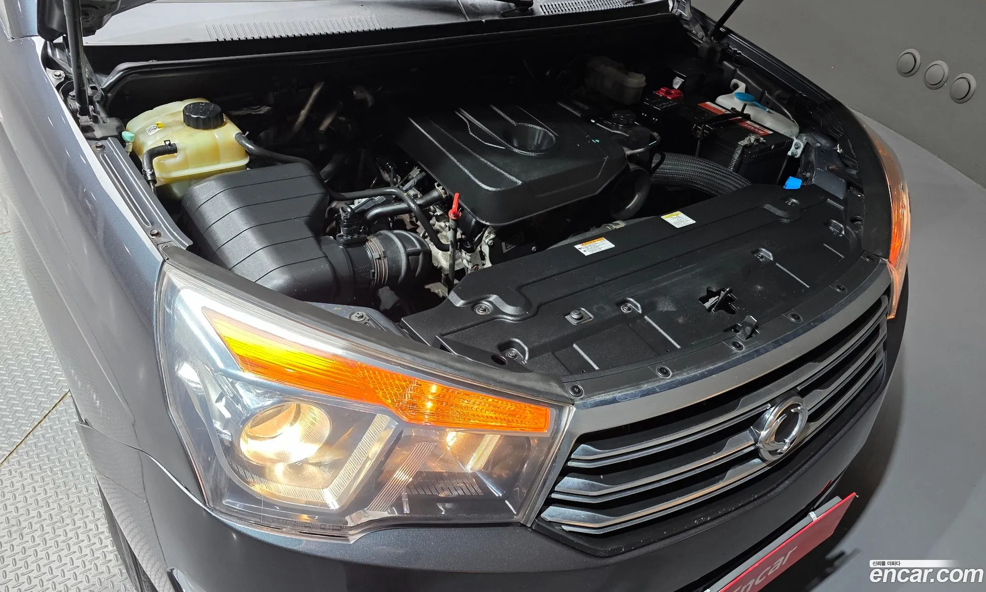 KG Mobility (SsangYong) Korando Turismo 2014 — 6