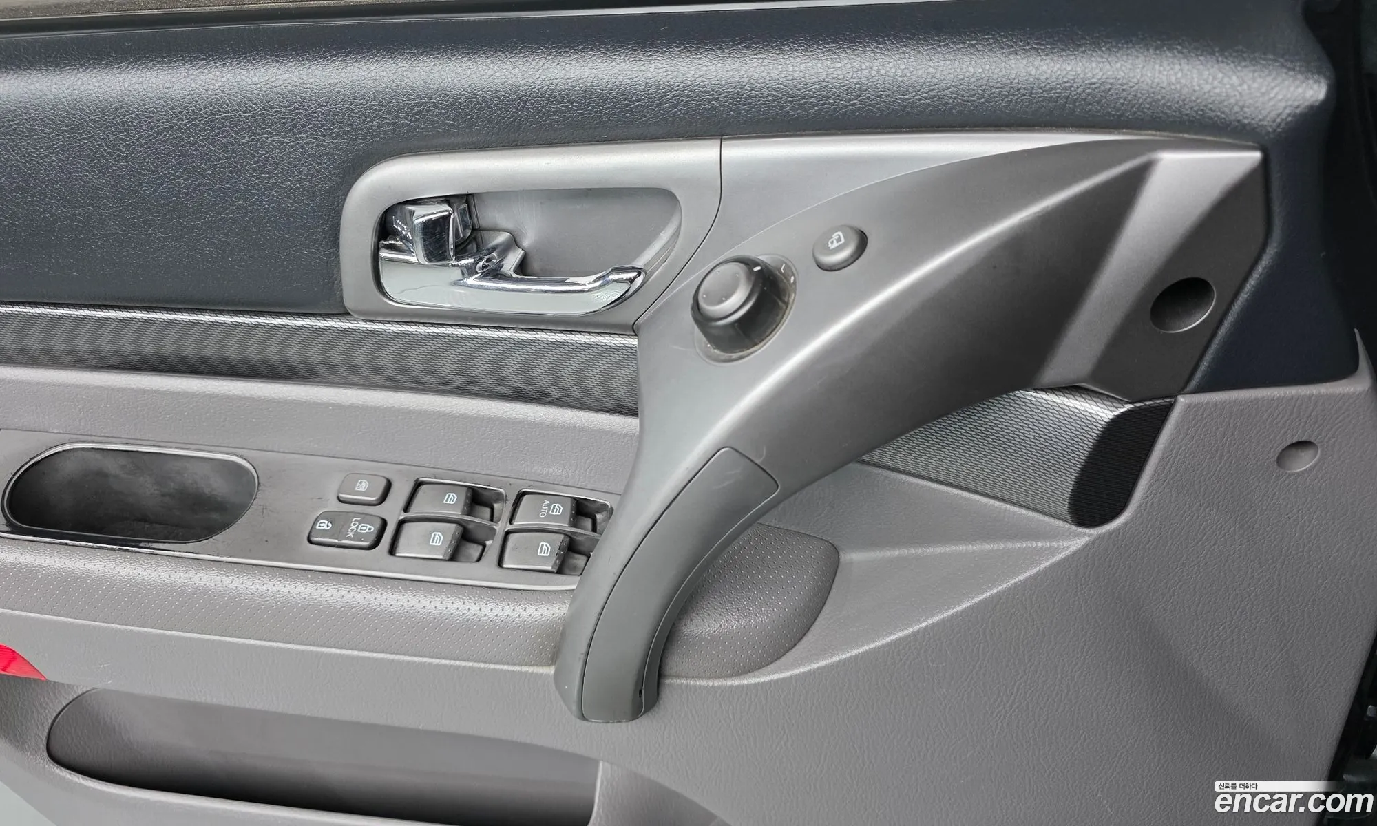 KG Mobility (SsangYong) Korando Turismo 2014 — 8