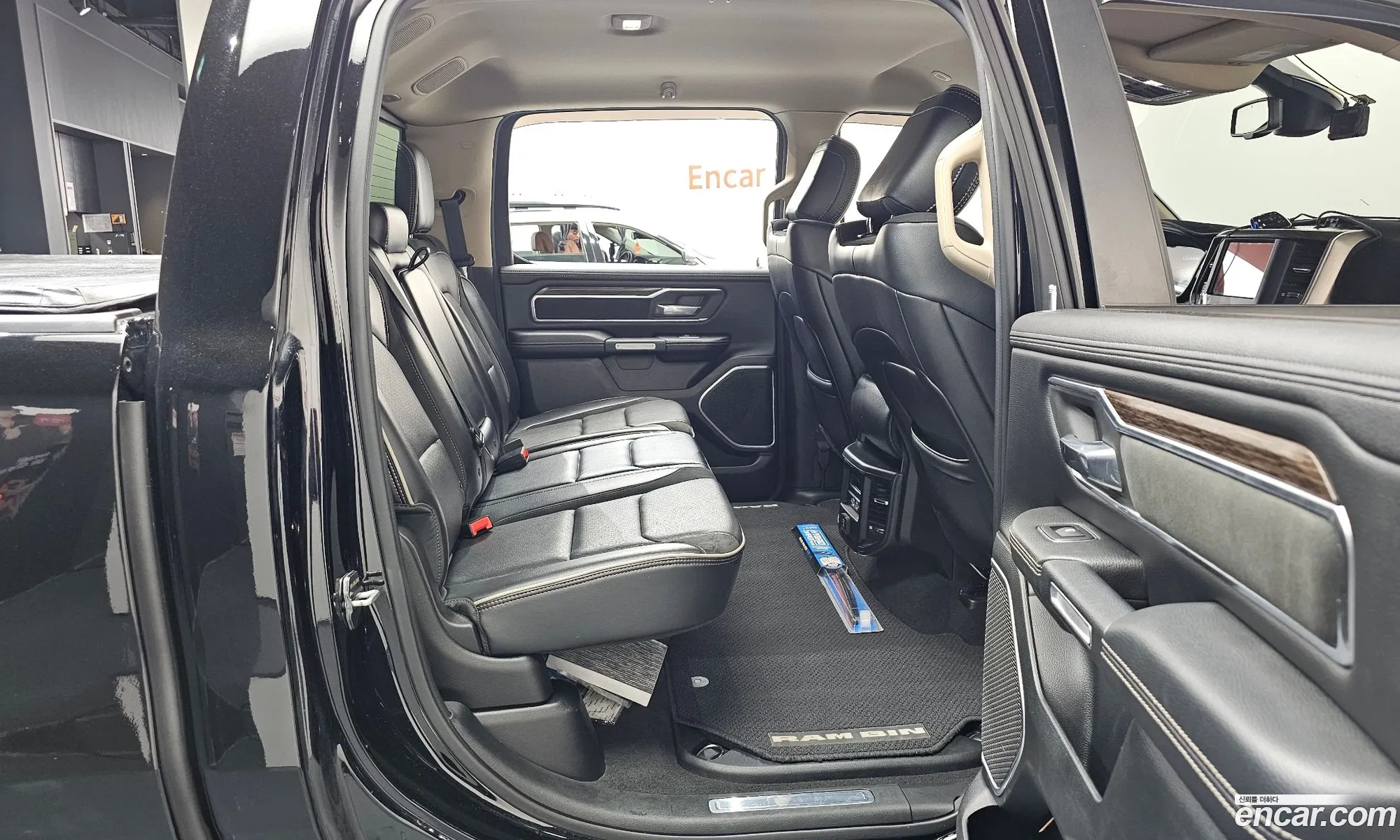 Dodge Ram Pickup 2019 1C6SRFRT8KN655938 — 11