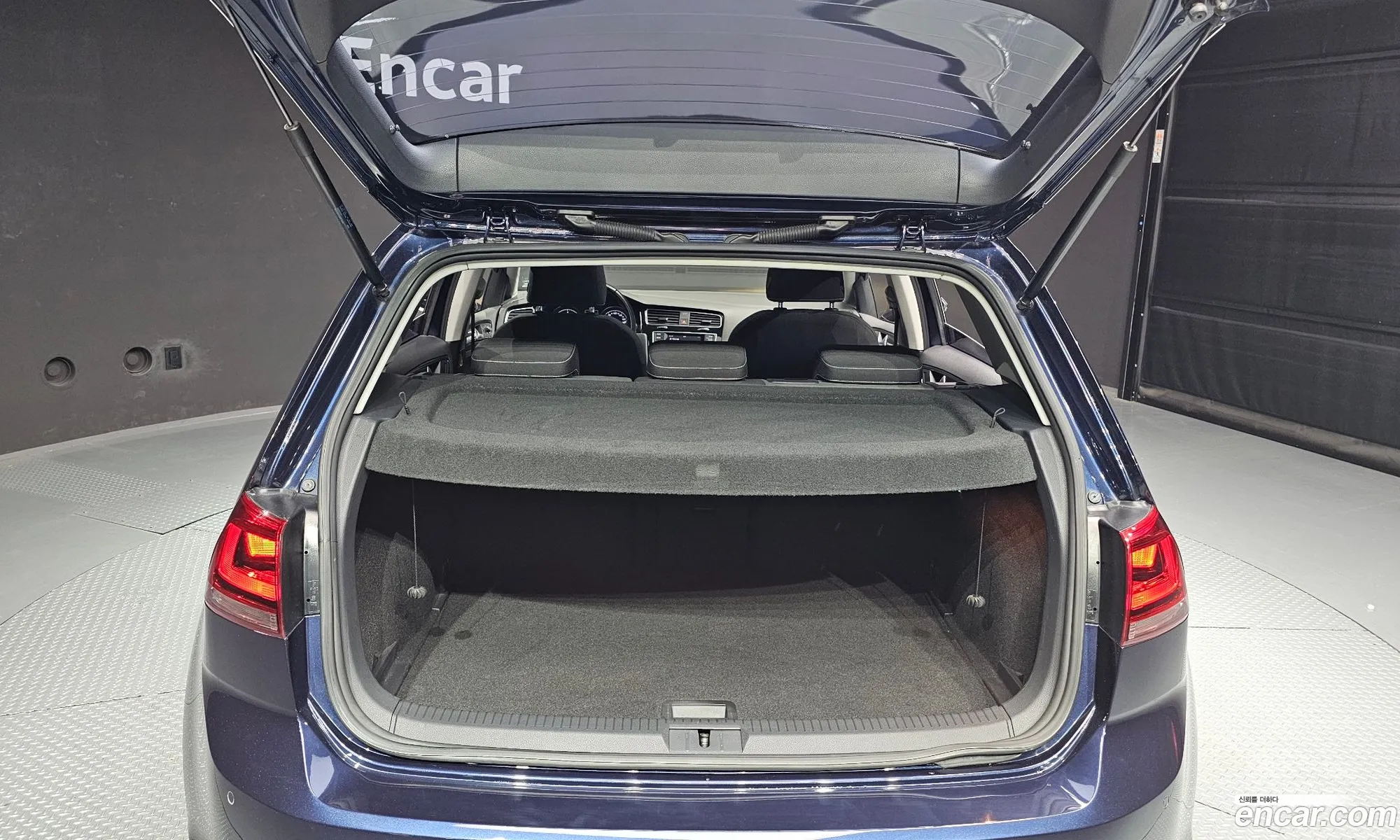 Volkswagen Golf 7th Gen 2014 — 5