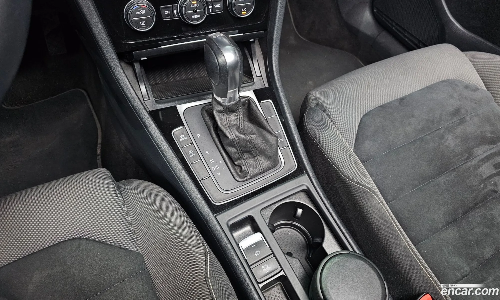 Volkswagen Golf 7th Gen 2014 — 15