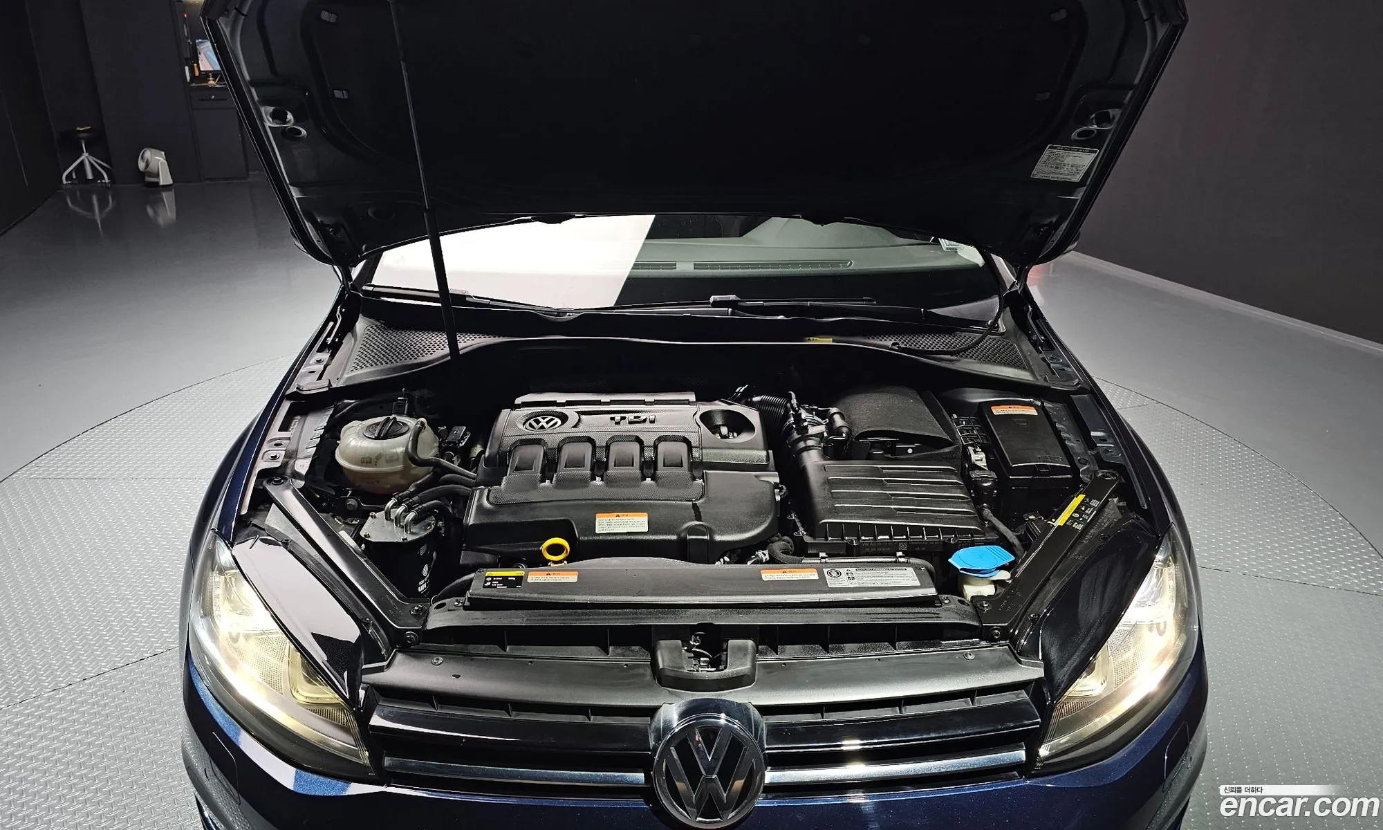 Volkswagen Golf 7th Gen 2014 — 3