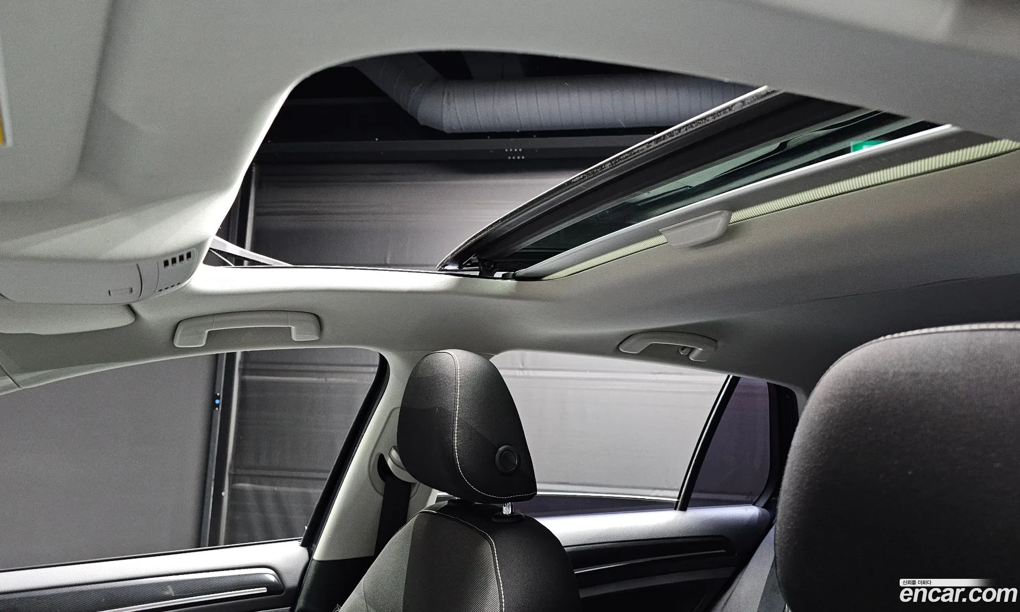 Volkswagen Golf 7th Gen 2014 — 13