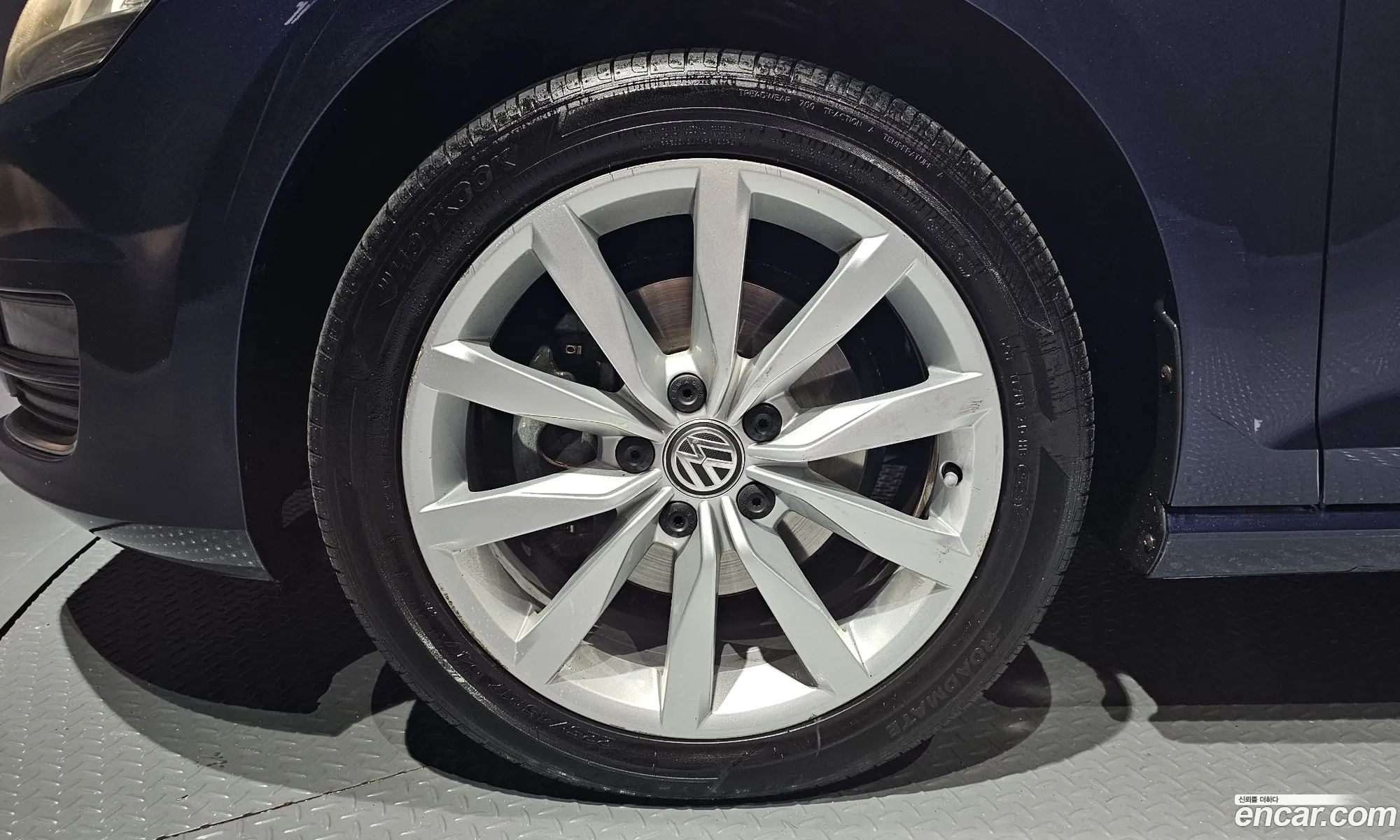 Volkswagen Golf 7th Gen 2014 — 12