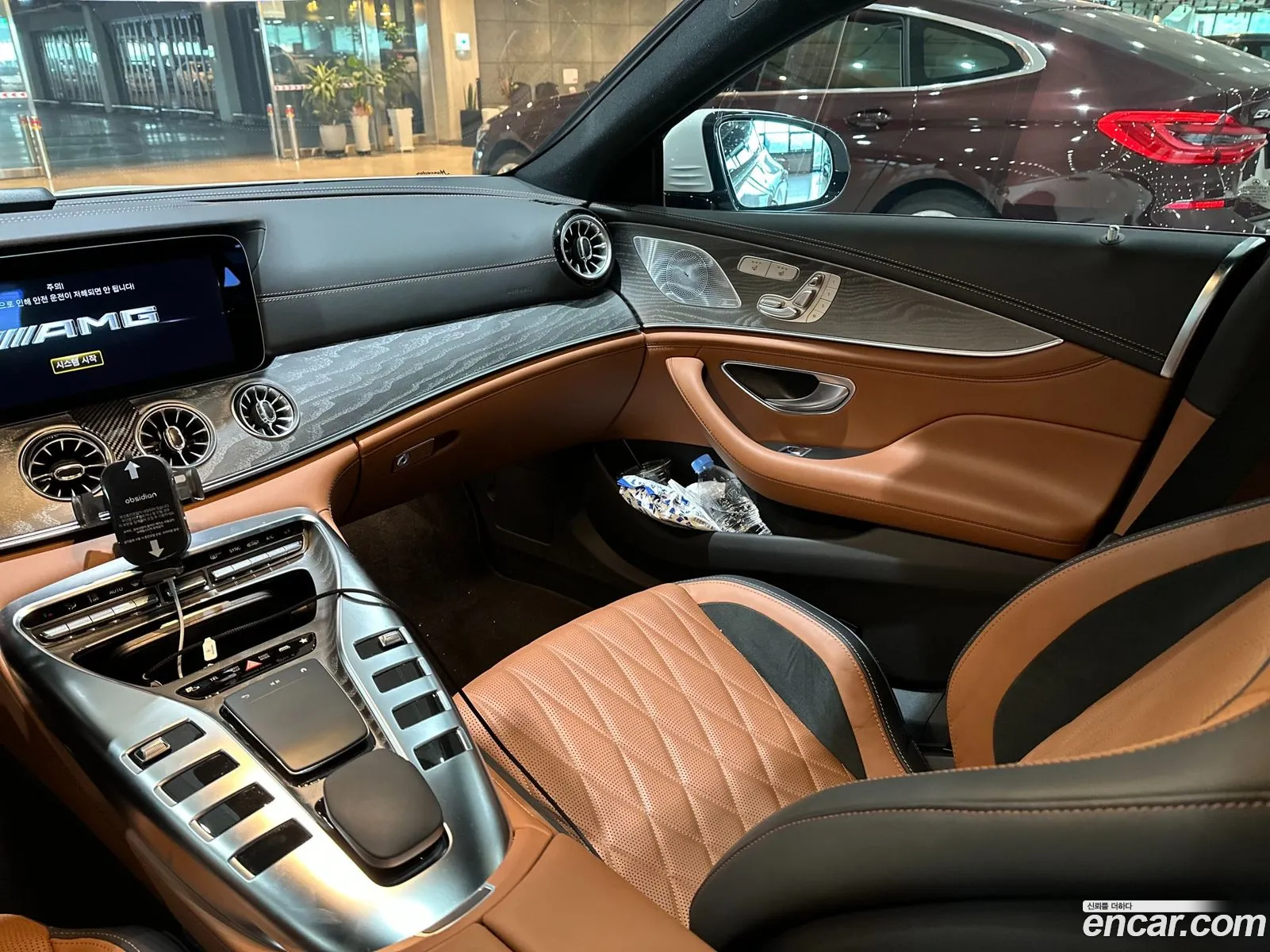 Mercedes-Benz AMG GT 2023 — 10