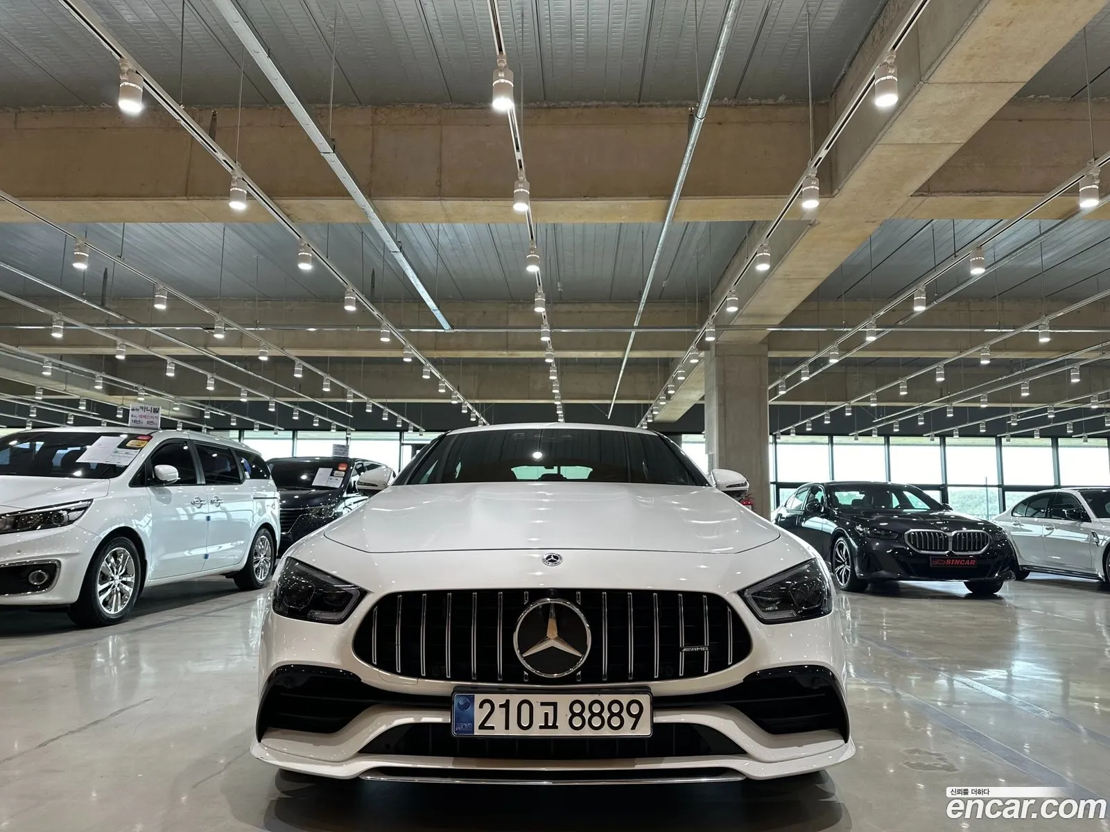 Mercedes-Benz AMG GT 2023 — 18