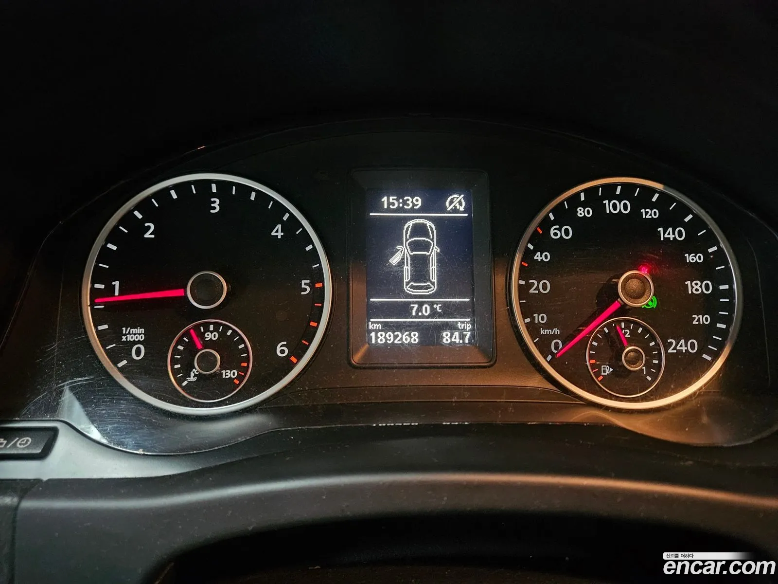 Volkswagen Tiguan 2015 — 14