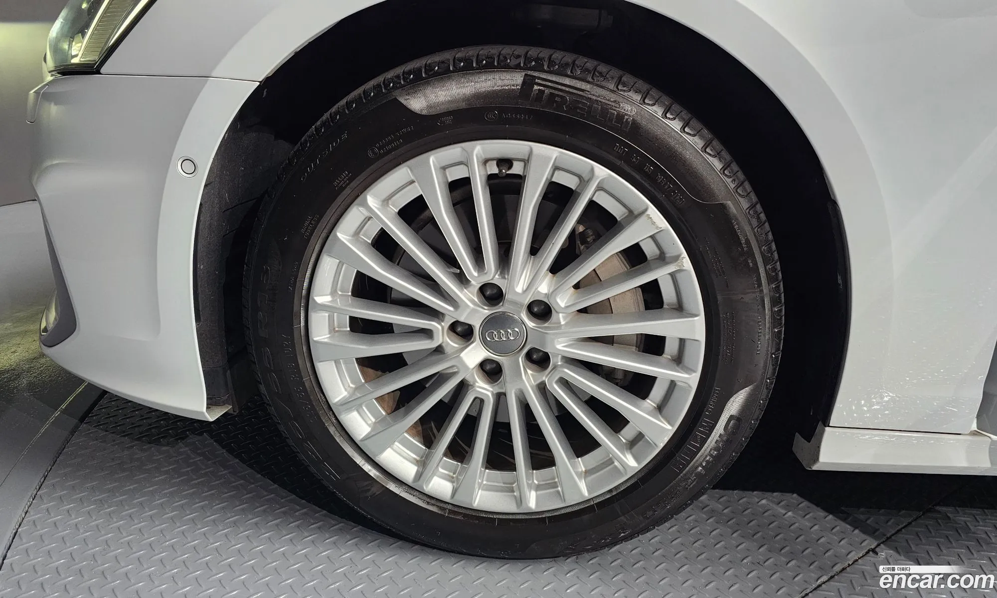 Audi A6 2021 WAUZZZF28MN013854 — 13