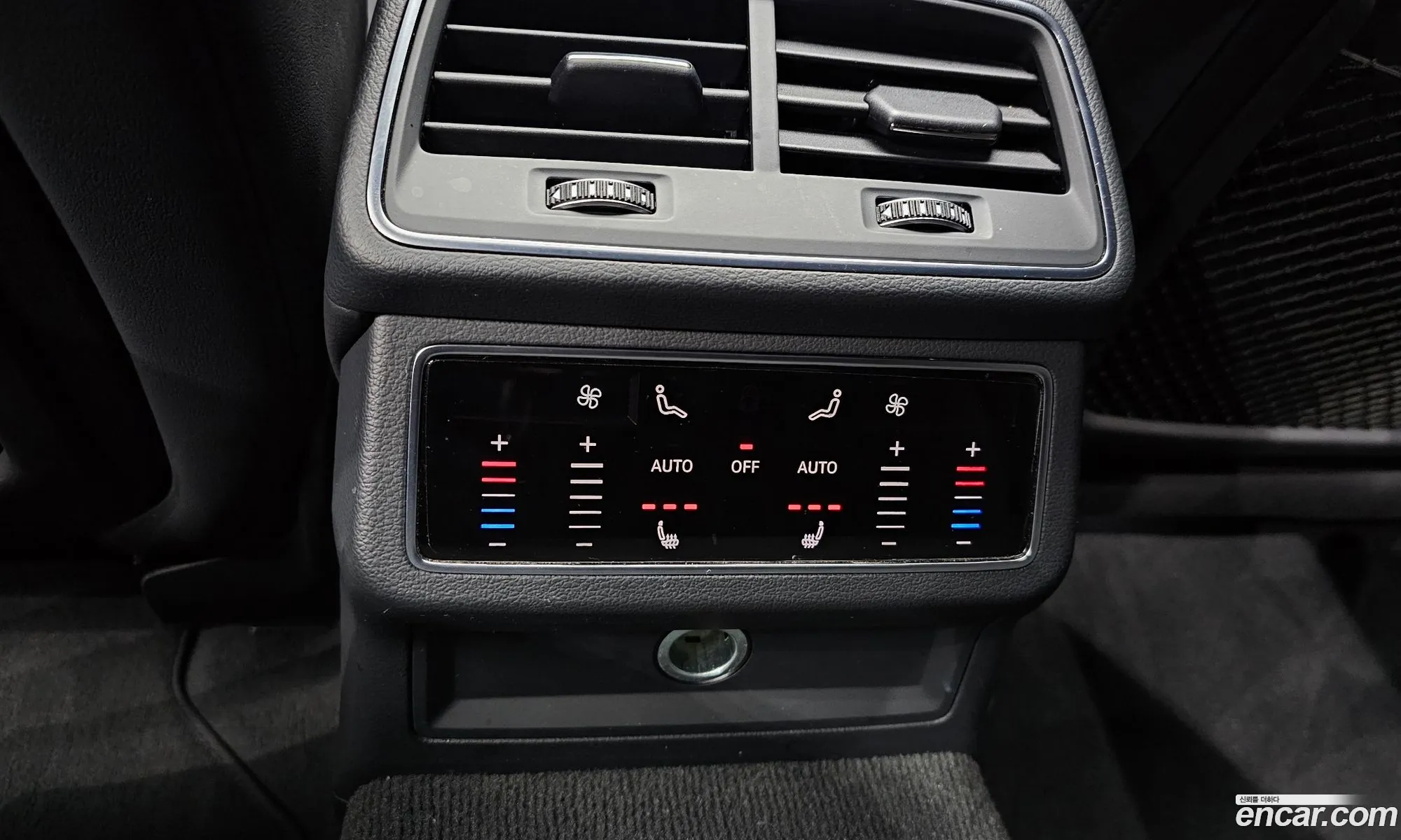Audi A6 2021 WAUZZZF28MN013854 — 2