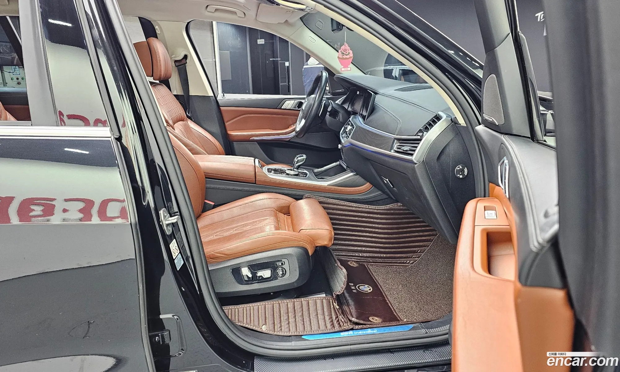 BMW X7 2020 WBATB4104M9D93001 — 15