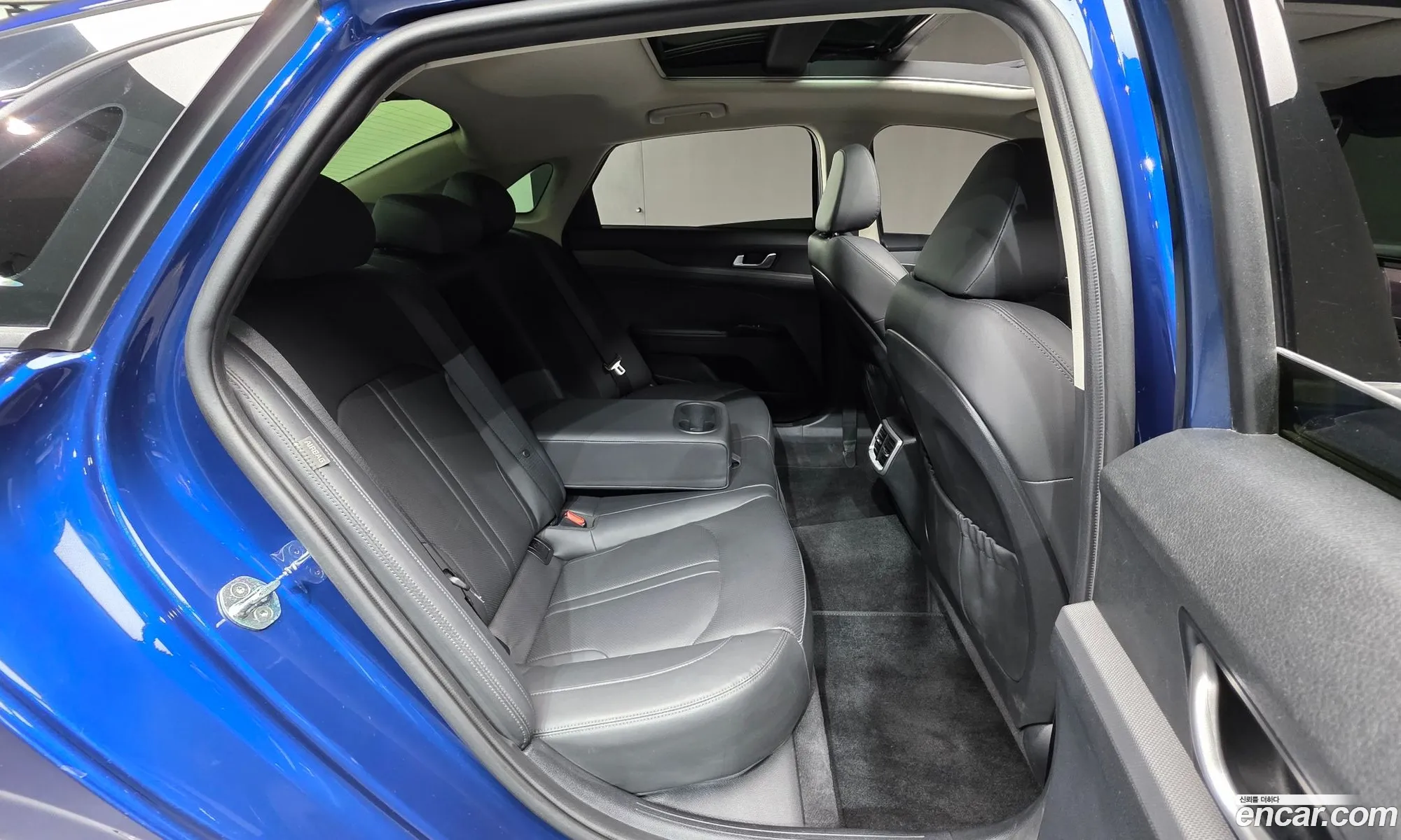 Kia K5 2020 — 8