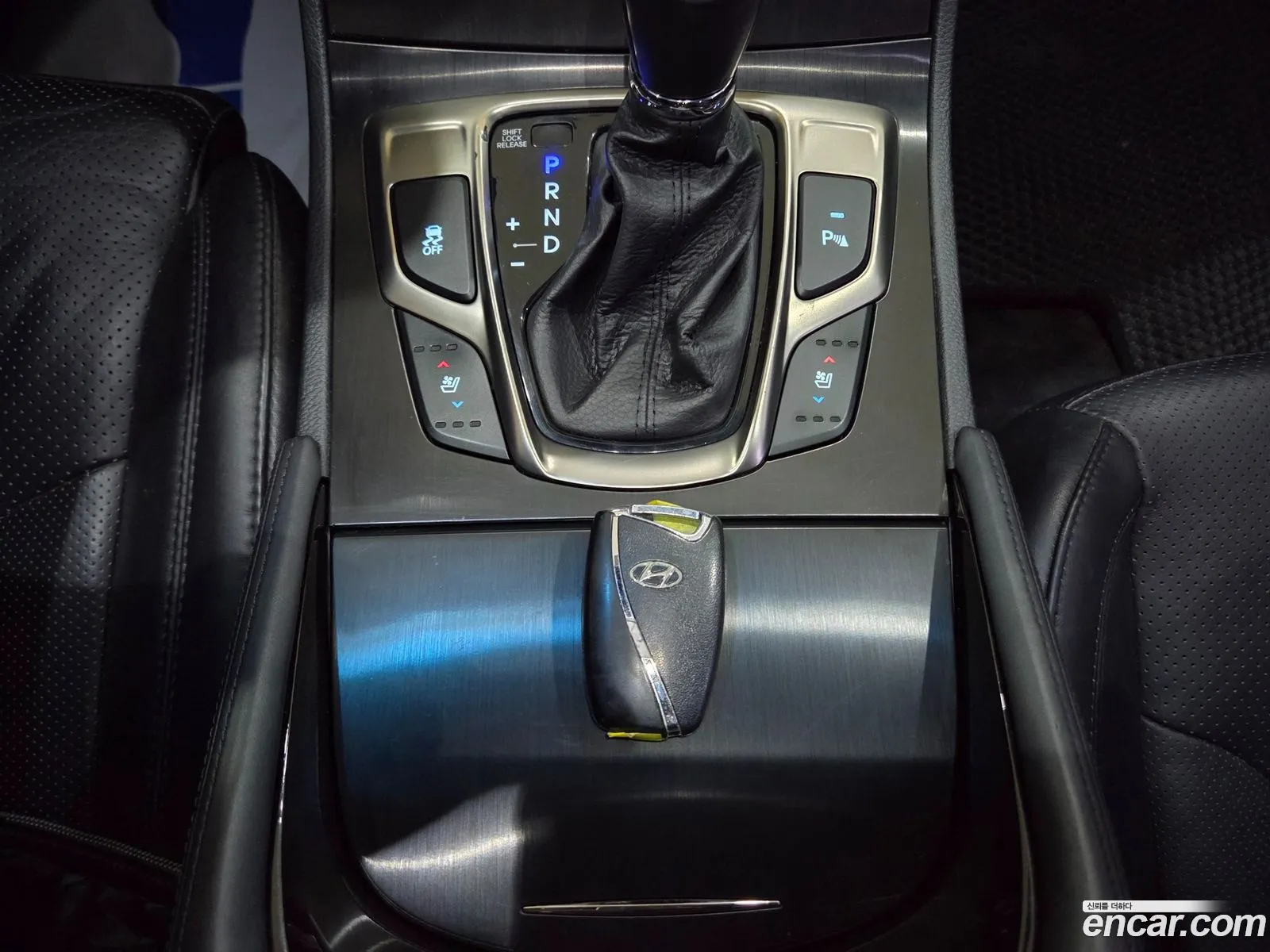 Hyundai Grandeur HG 2014 — 12