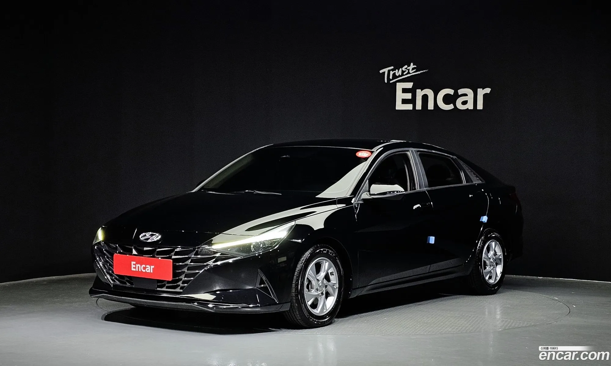 Hyundai Elantra 2020 — 14